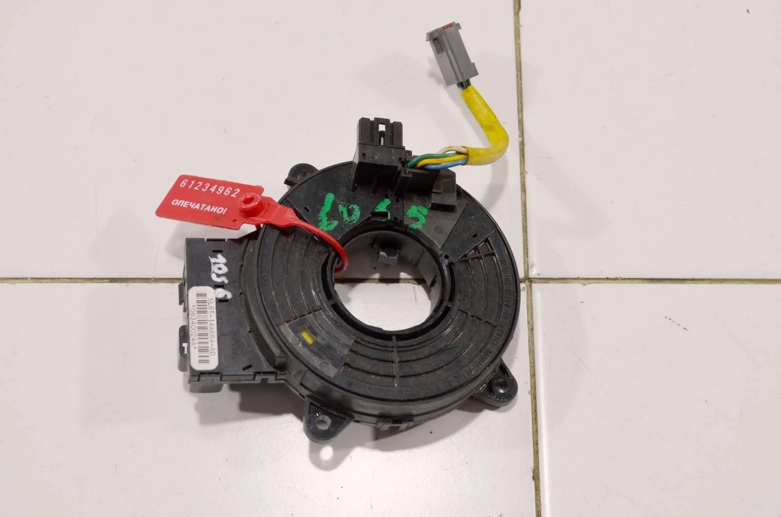 Шлейф подрулевой SRS FORD ESCAPE 2000-2007 4486691 1