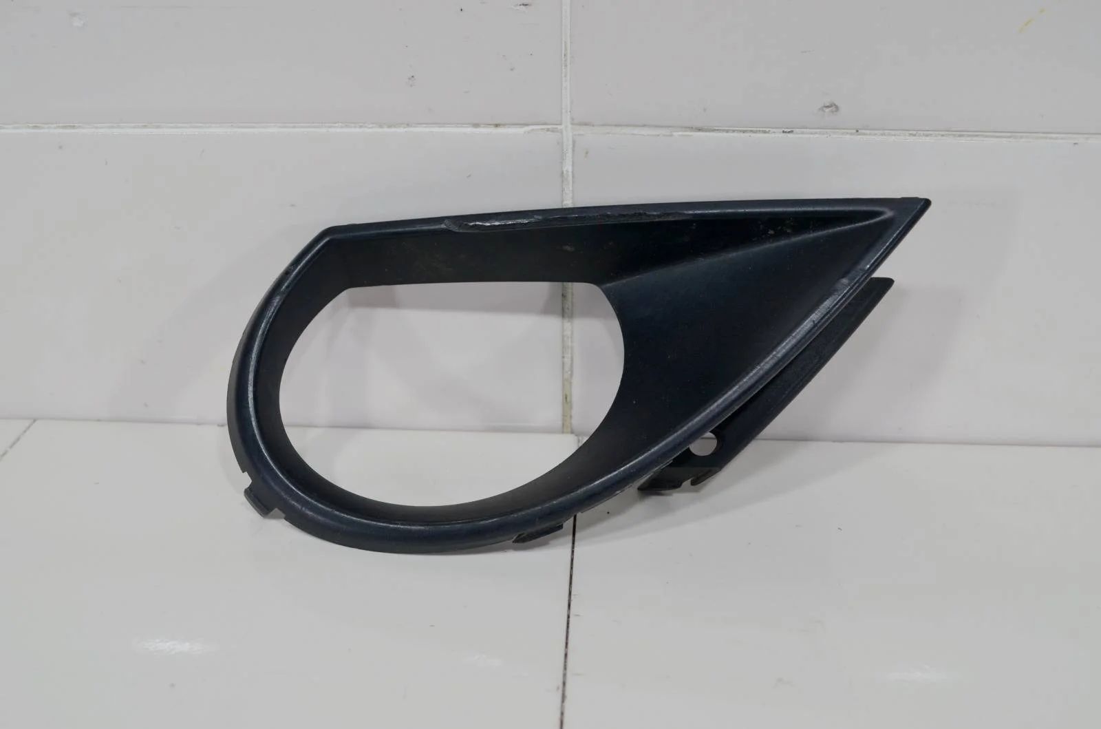 Рамка ПТФ AUDI Q7 2010-2015 4L0807490A 4L, передняя правая