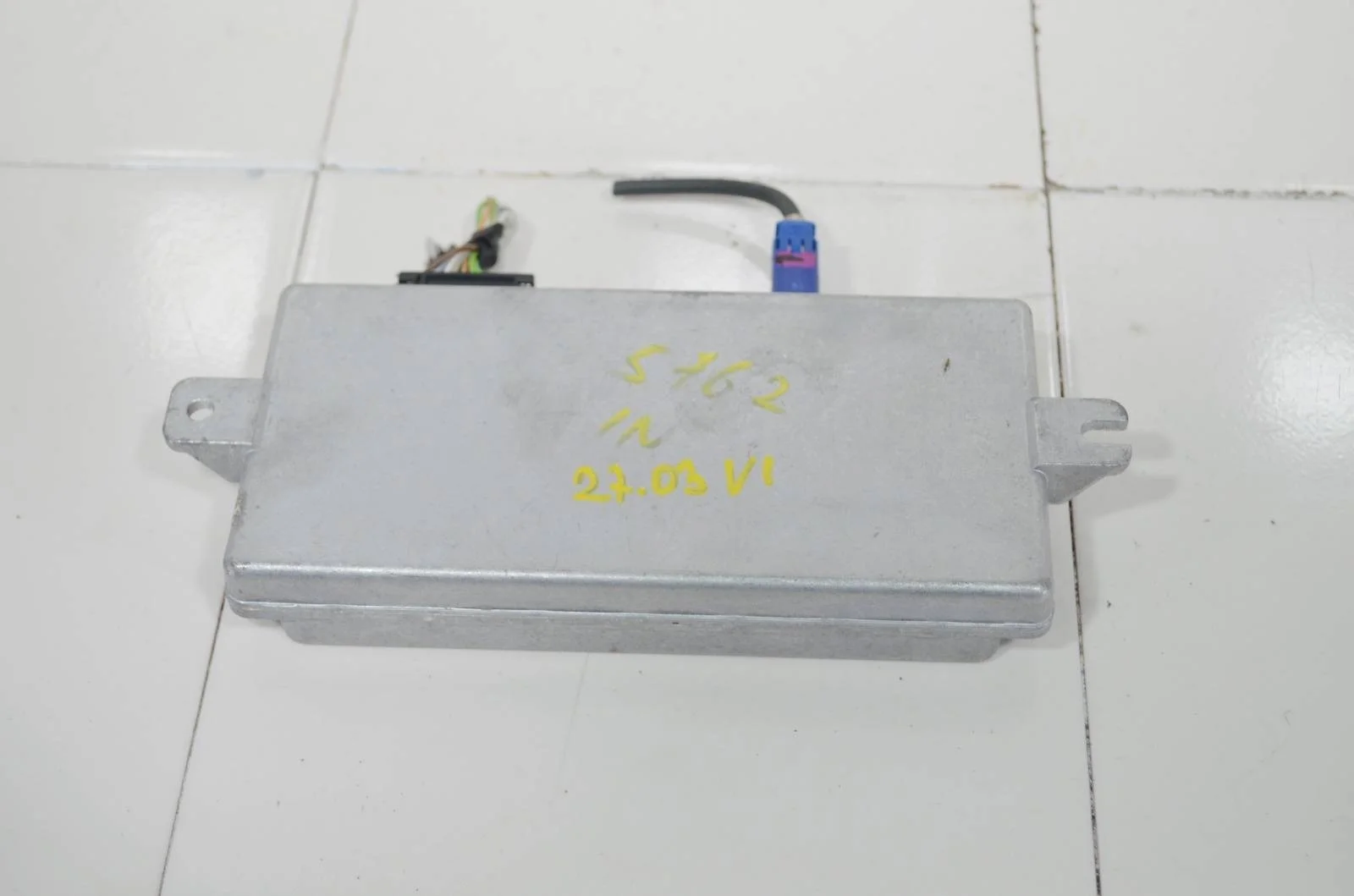 Блок управления камерой заднего вида BMW X3 2010+ 4930225601 F25