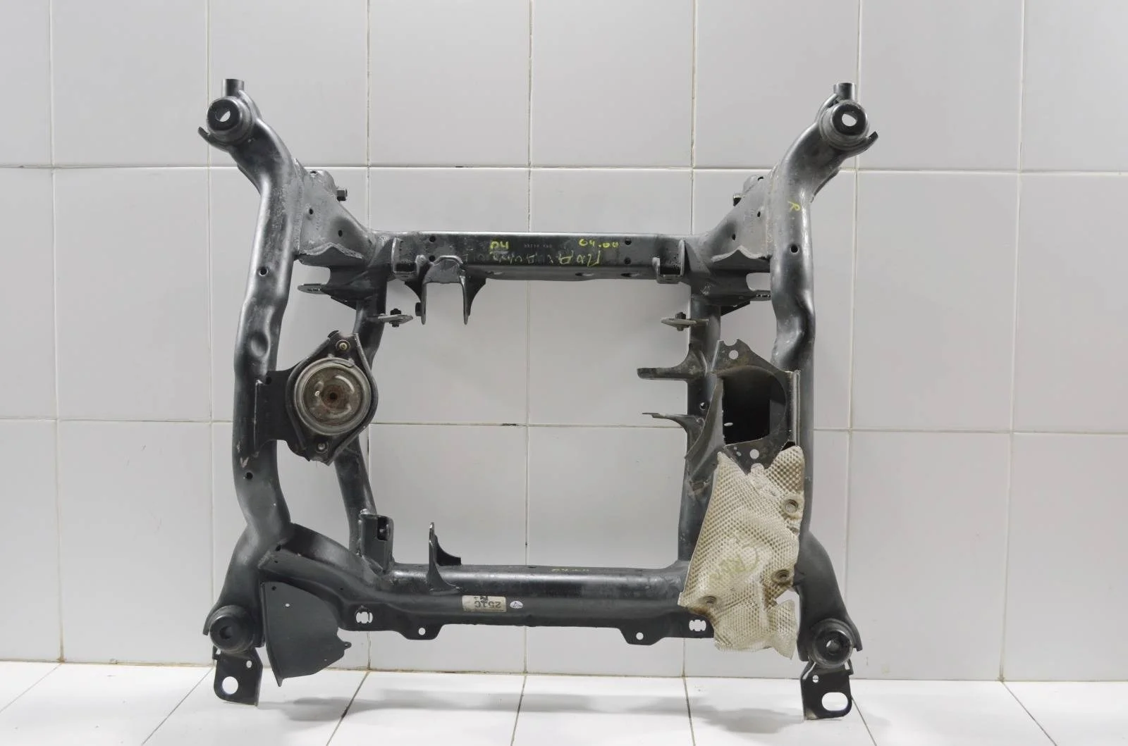 Подрамник MERCEDES-BENZ R-class 2005+ A2513300158 W251