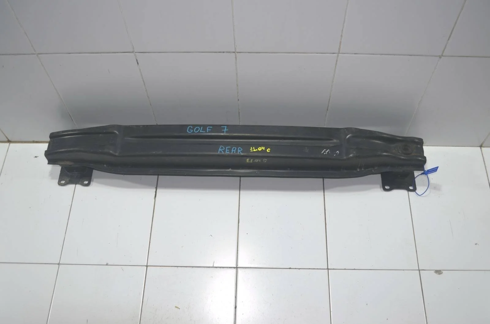 Усилитель бампера VOLKSWAGEN GOLF 2012+ 5G0807305B 7, задний