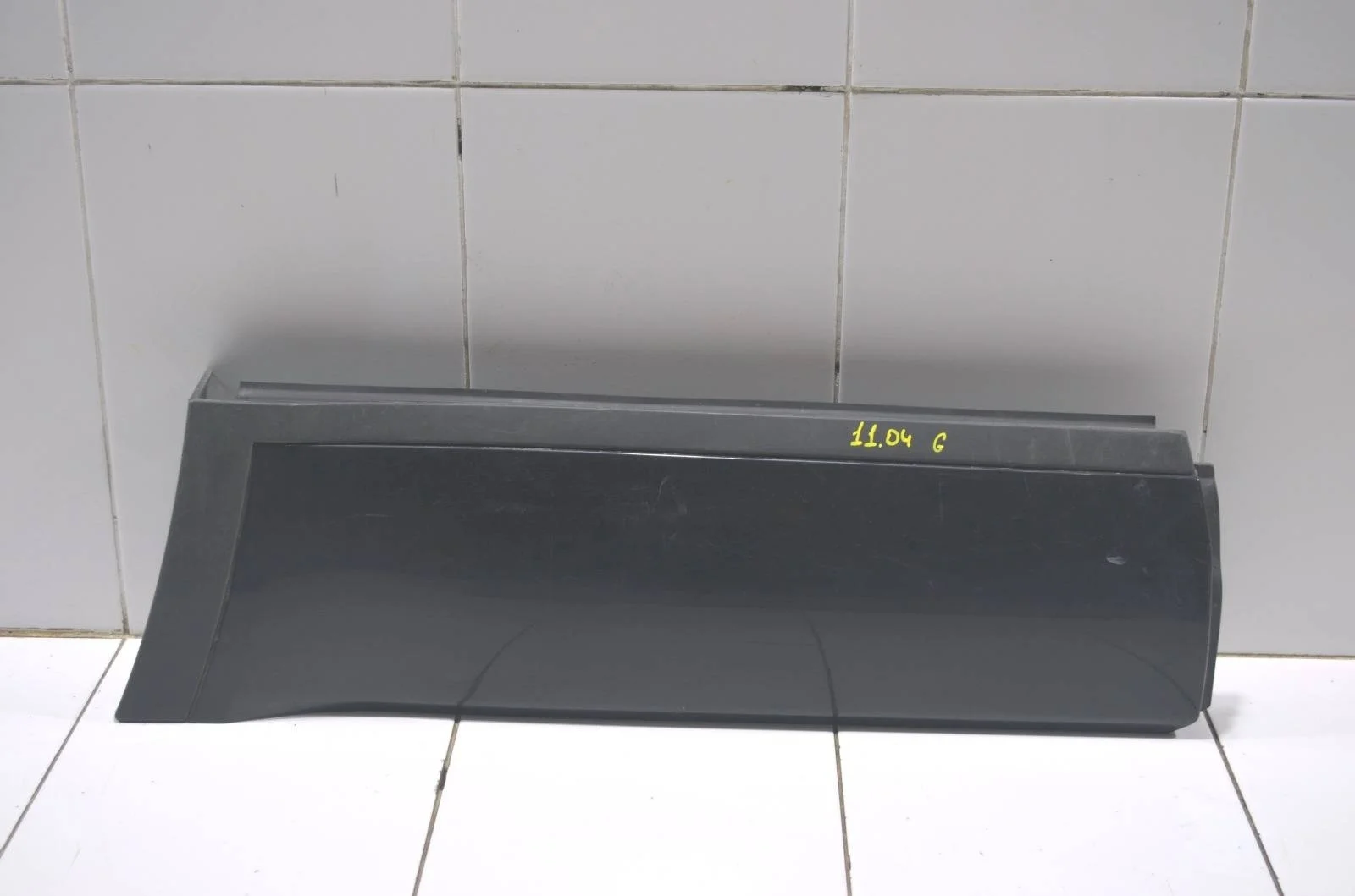 Накладка двери Land Rover RANGE ROVER EVOQUE 2011+ LR044671 L538, задняя левая