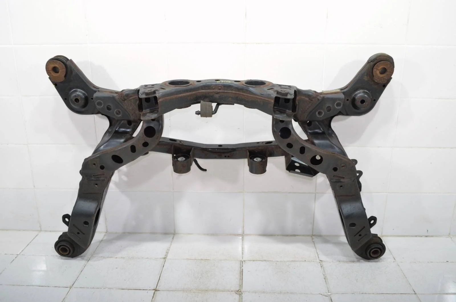 Балка задняя FORD EXPLORER 2011-2019 DB5Z5R003E U502