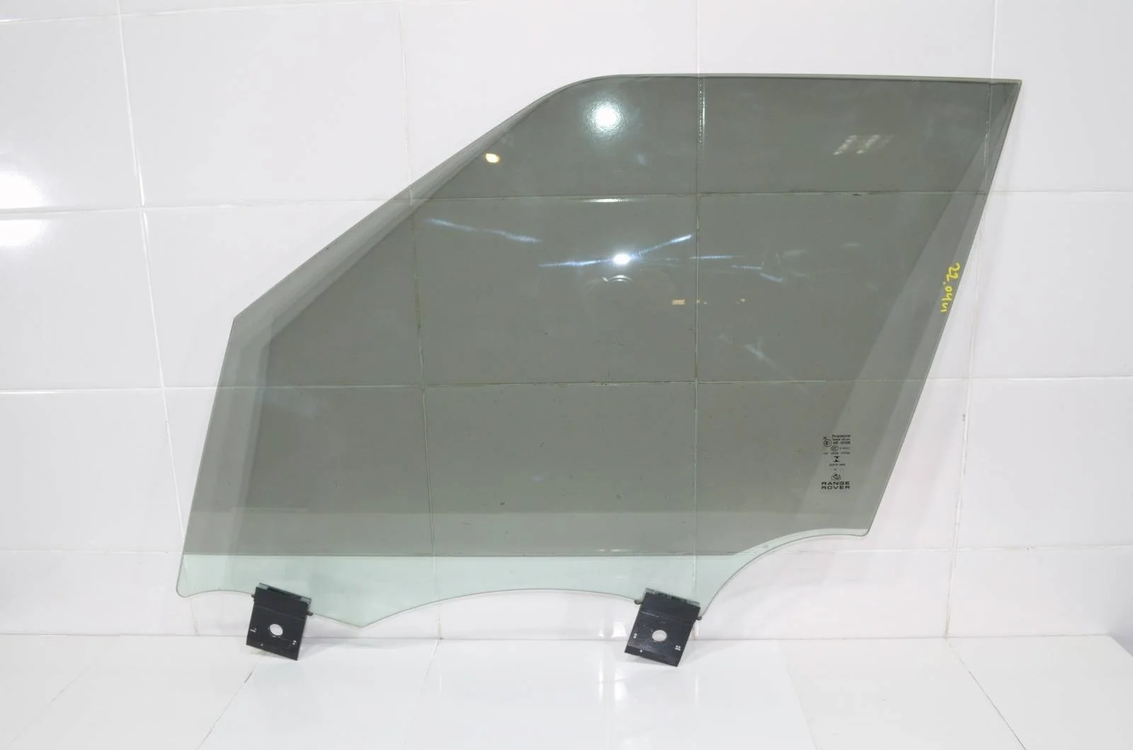 Стекло двери Land Rover RANGE ROVER SPORT 2013+ LR043947 L494, переднее левое