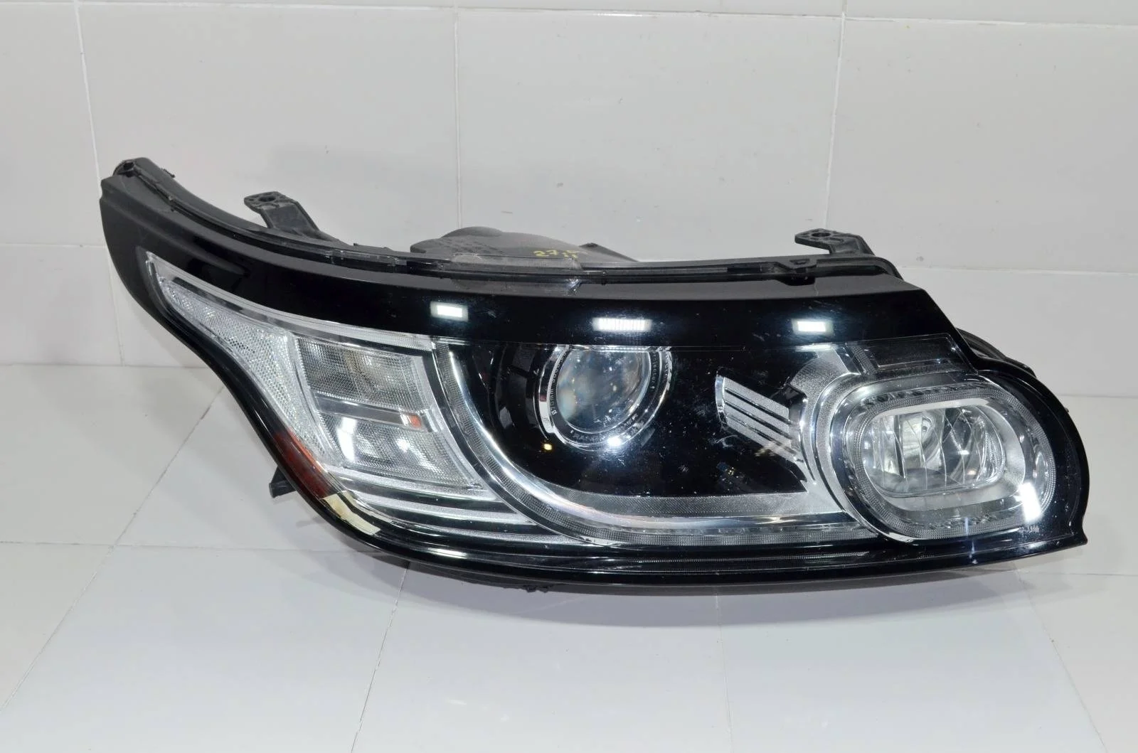 Фара Land Rover Range Rover Sport 2013+ LR090485 L494, правая