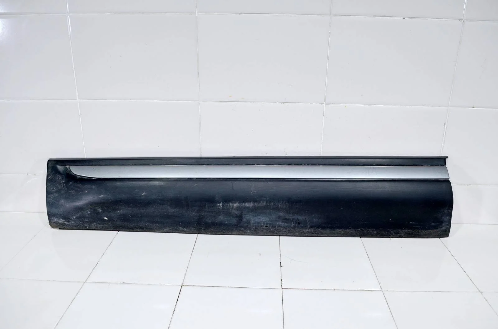 Накладка двери Land Rover RANGE ROVER EVOQUE 2011+ LR074948 L538, передняя левая