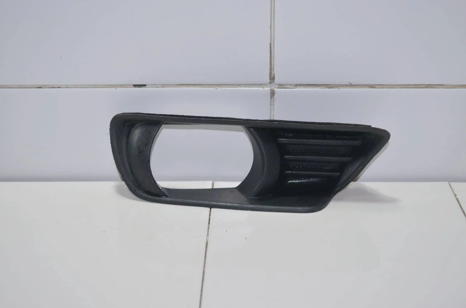 Накладка ПТФ TOYOTA CAMRY 2007 5212833050 XV40, левая