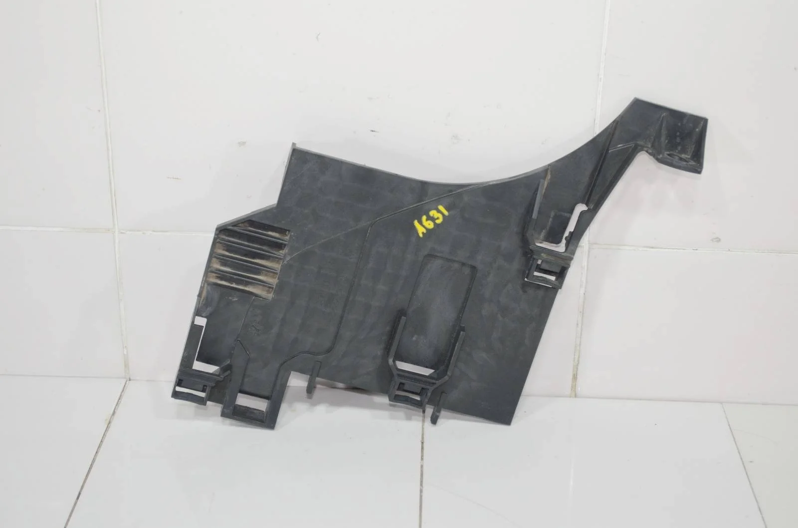 Кронштейн фары Land Rover RANGE ROVER EVOQUE 2011+ LR044484 L538, левый