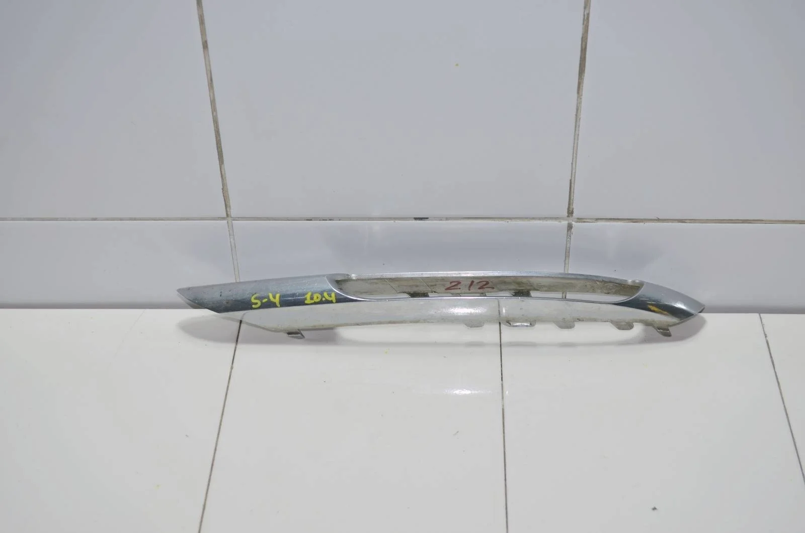 Накладка ПТФ Mercedes Benz E-class 2009+ A2128851674 W212, передняя правая