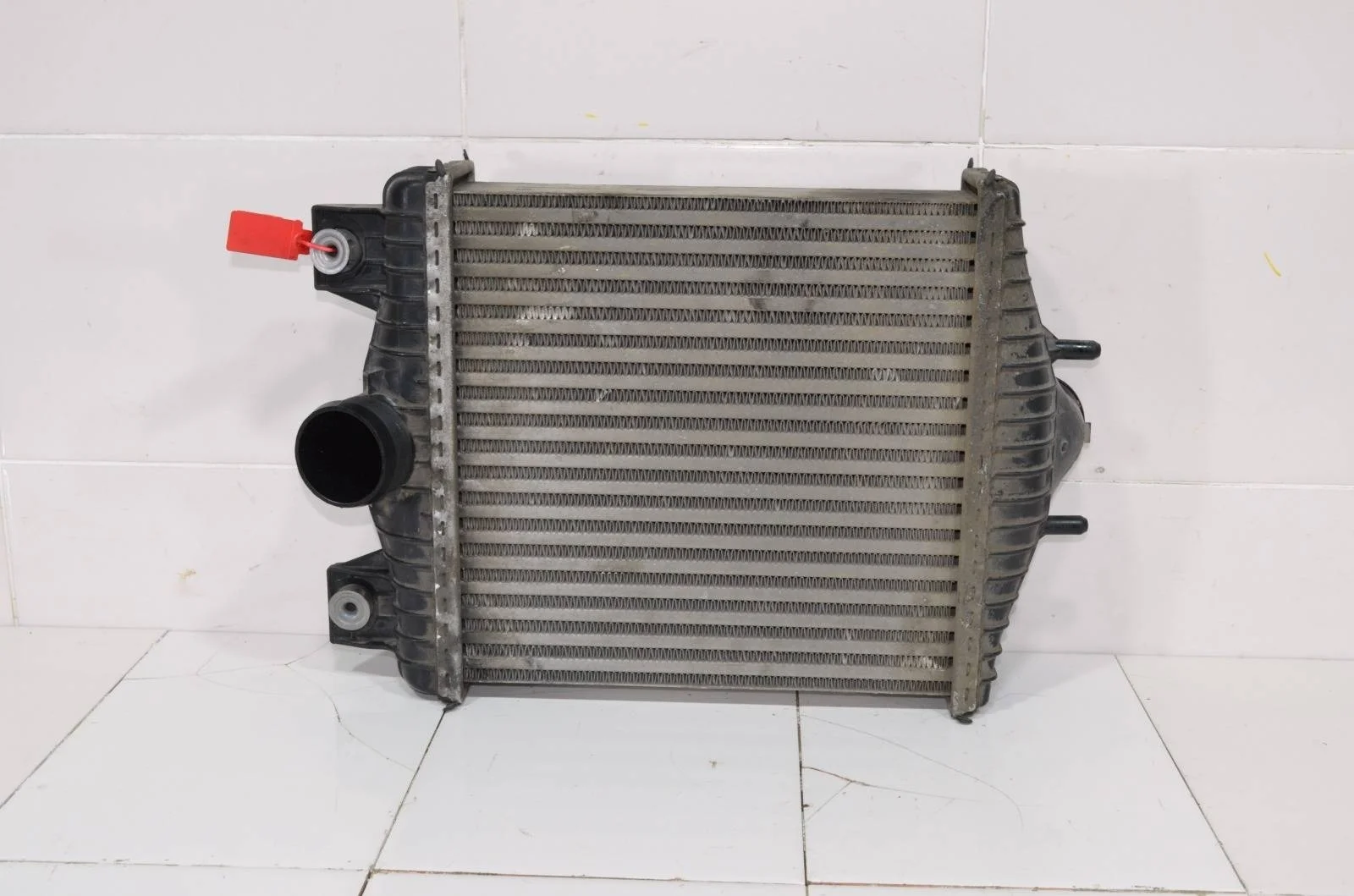 Интеркулер Land Rover Range Rover Sport 2013+ LR036432 L494