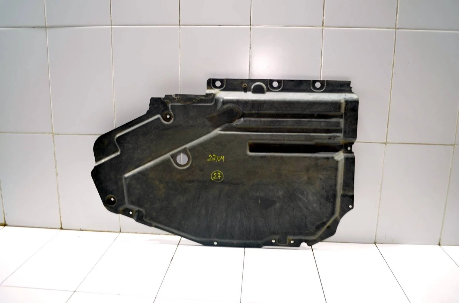 Защита топливного бака BMW X5 51757158406 E70, правая