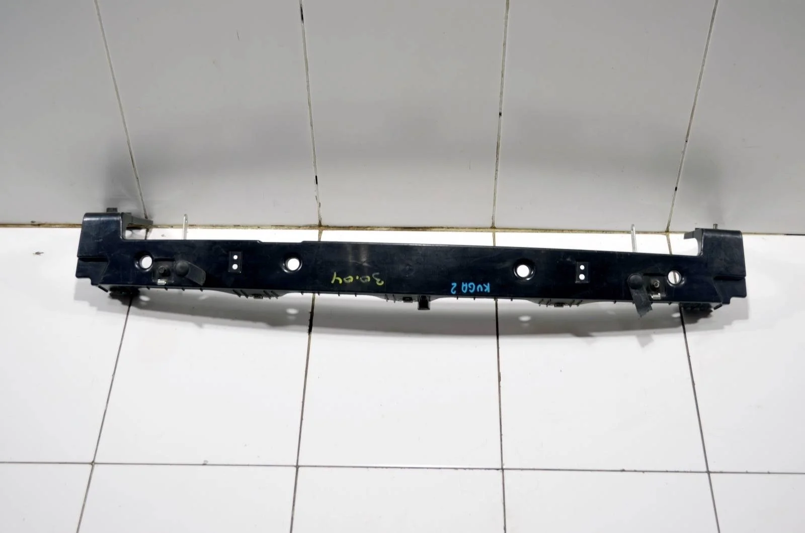 Усилитель бампера FORD KUGA GJ548A284BA CBS, передний