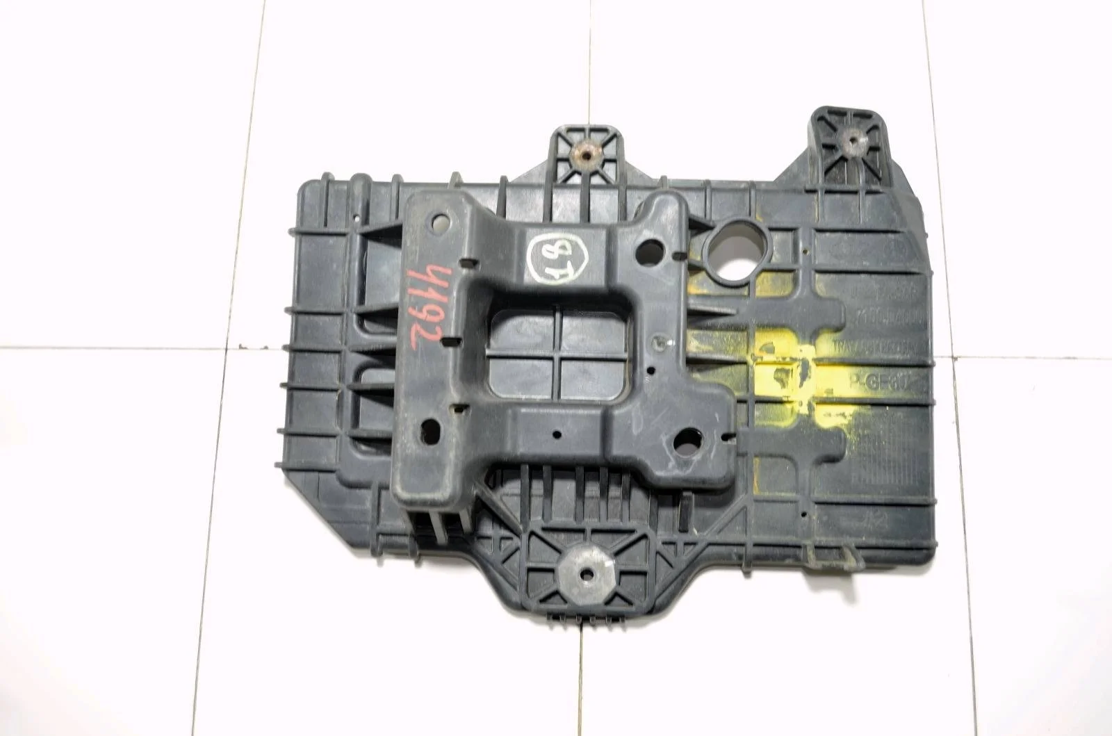 Площадка аккумулятора KIA OPTIMA 2016 37150D4000 JF