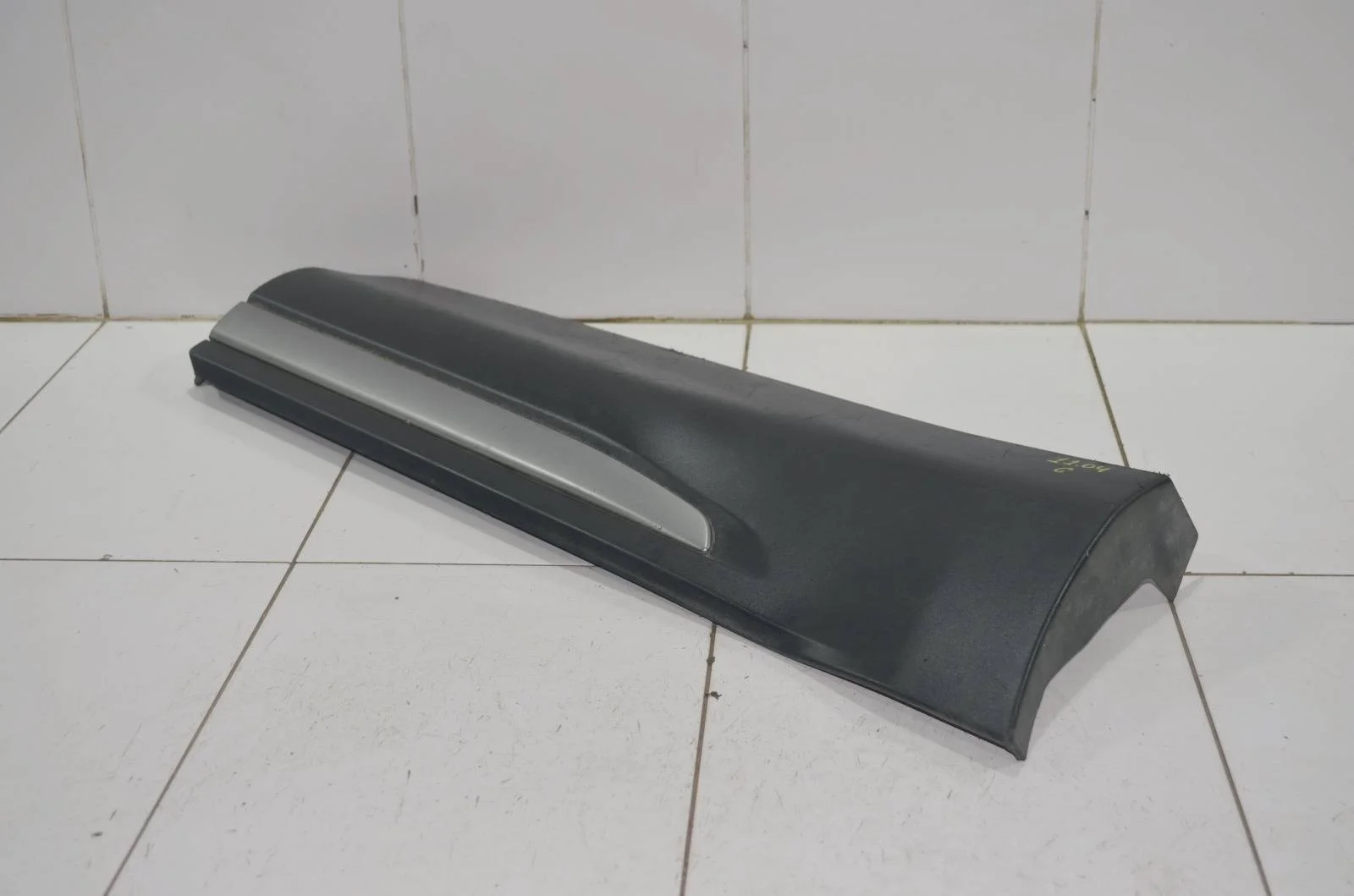 Накладка двери Land Rover RANGE ROVER EVOQUE LR079522 L538, задняя правая