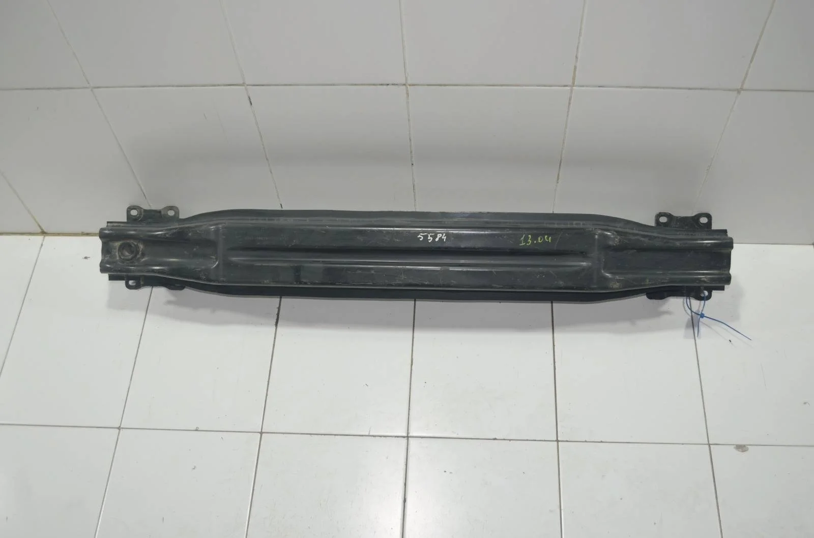 Усилитель бампера Volkswagen GOLF 5G0807305B MK7, задний