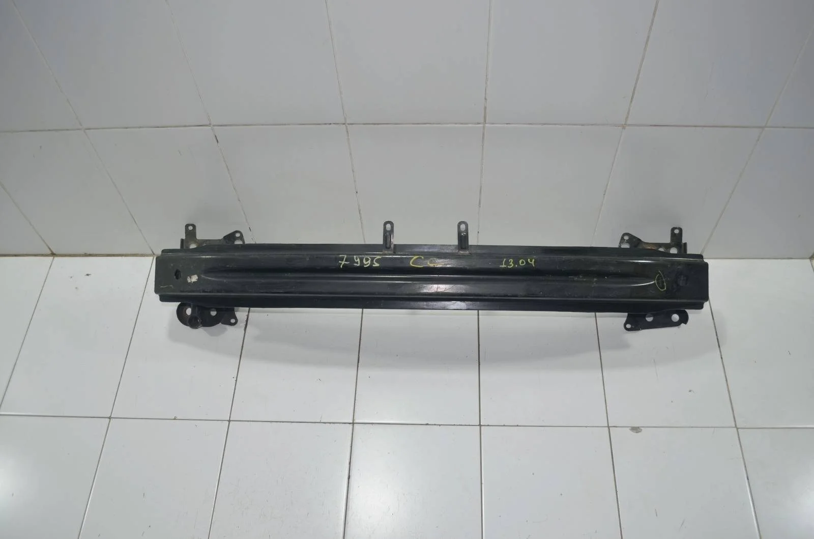 Усилитель бампера VOLKSWAGEN PASSAT CC 3C8807109B B6, передний