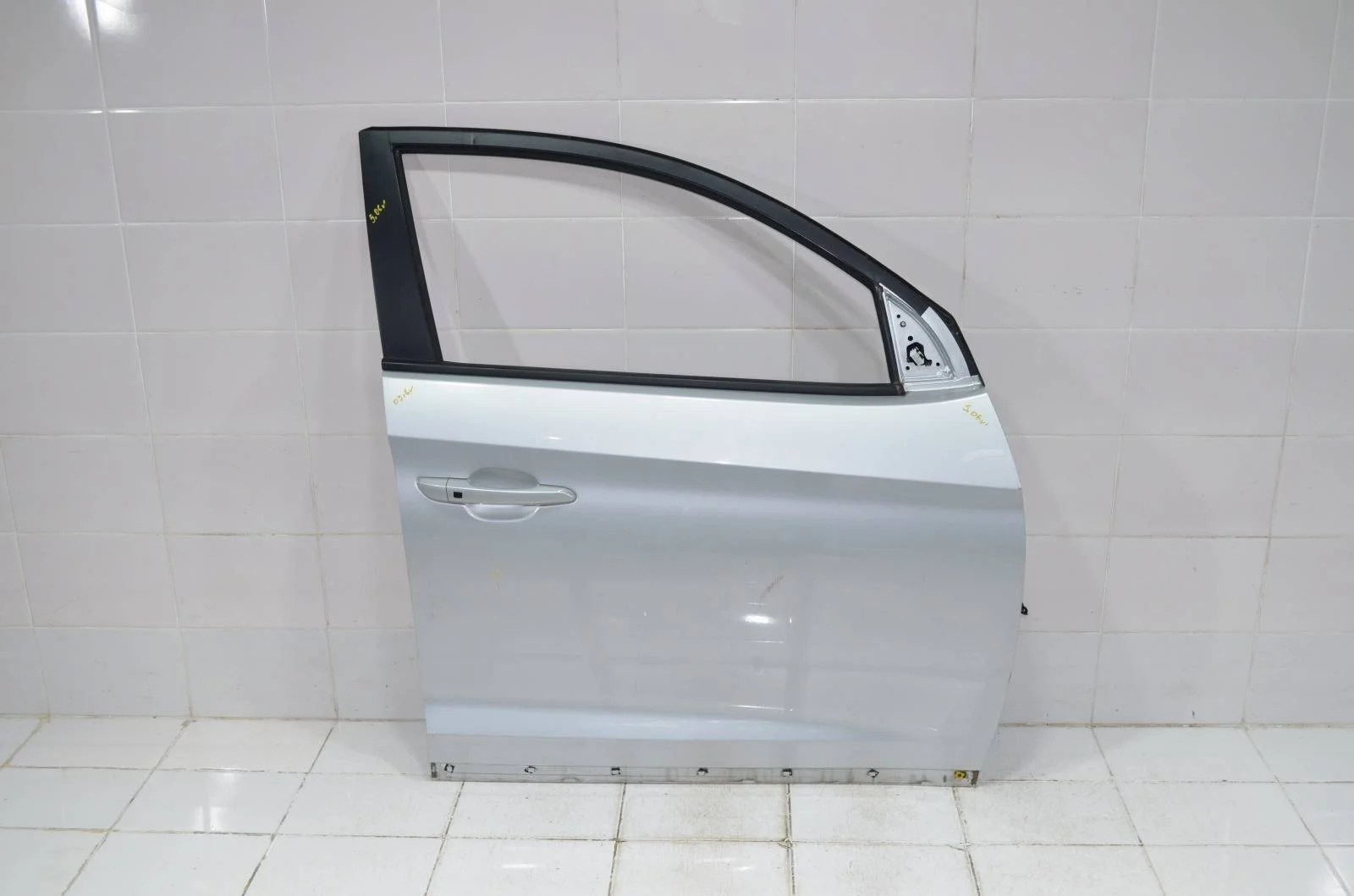 Дверь Hyundai Tucson 2015+ 76004D3001 TL, передняя правая