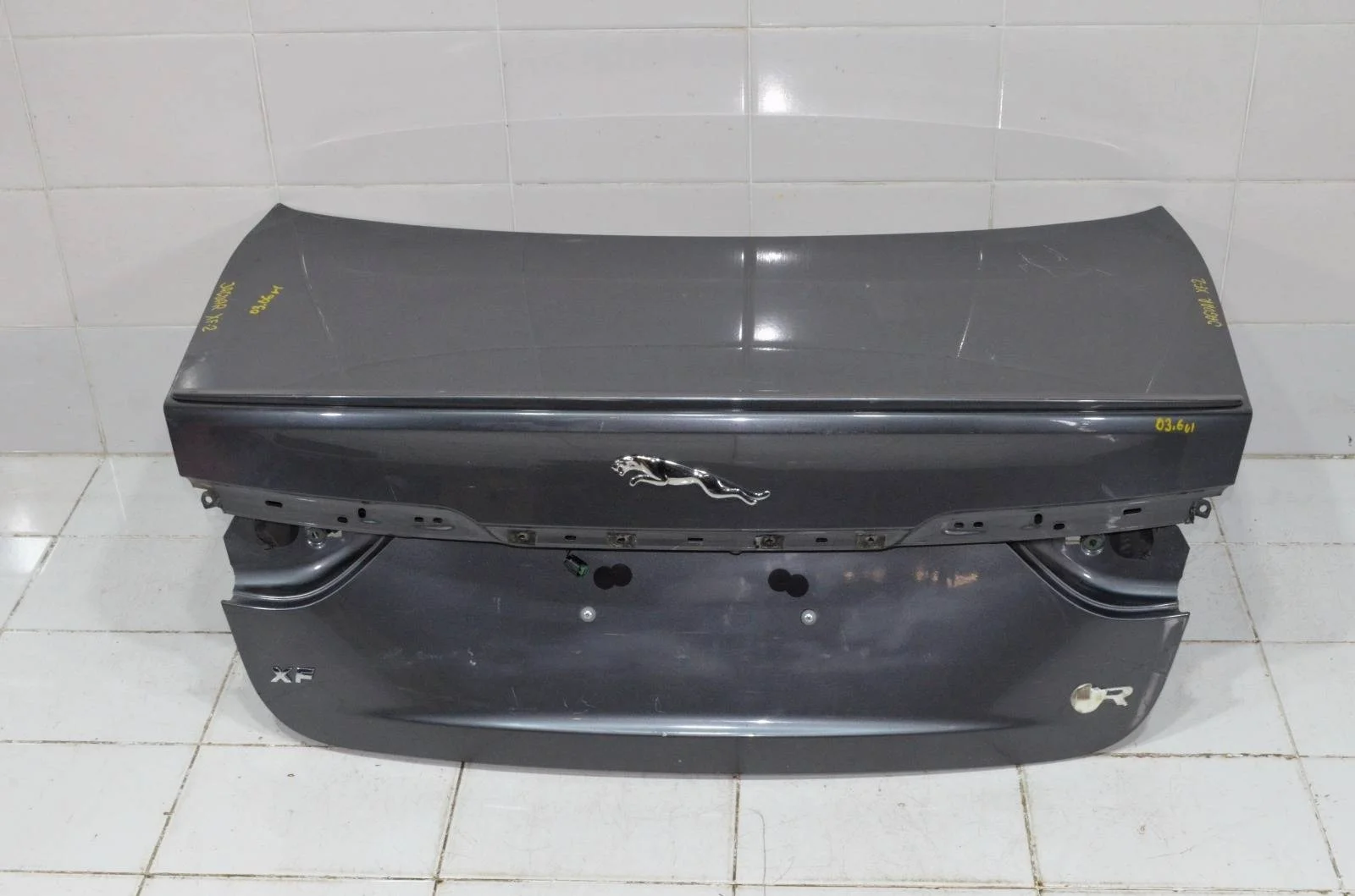Крышка багажника JAGUAR XF 2015+ C2C41731 X260