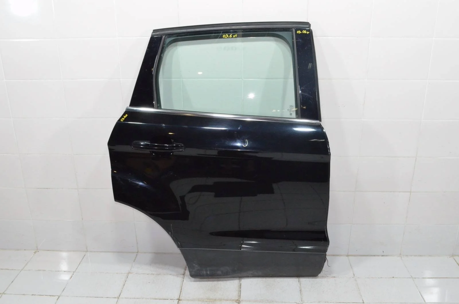 Дверь Ford Kuga 2012+ 2271156 CBS, задняя правая