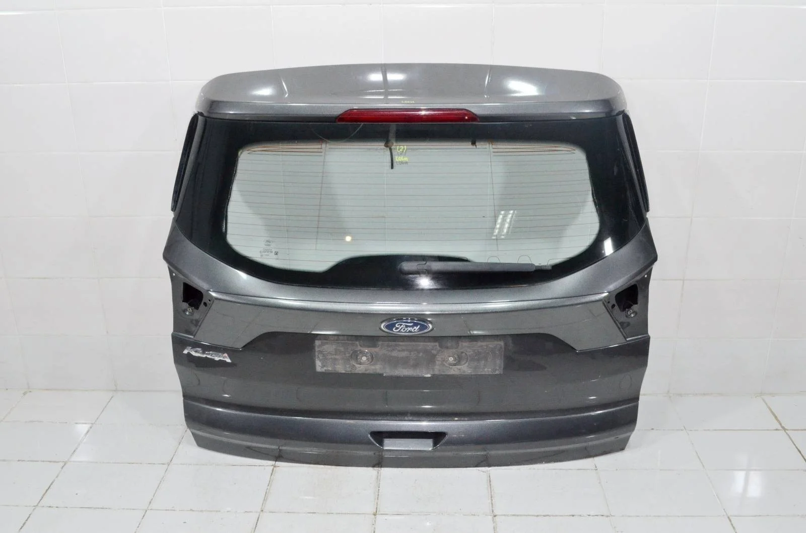 Крышка багажника Ford Kuga 2016+ 2387360 CBS