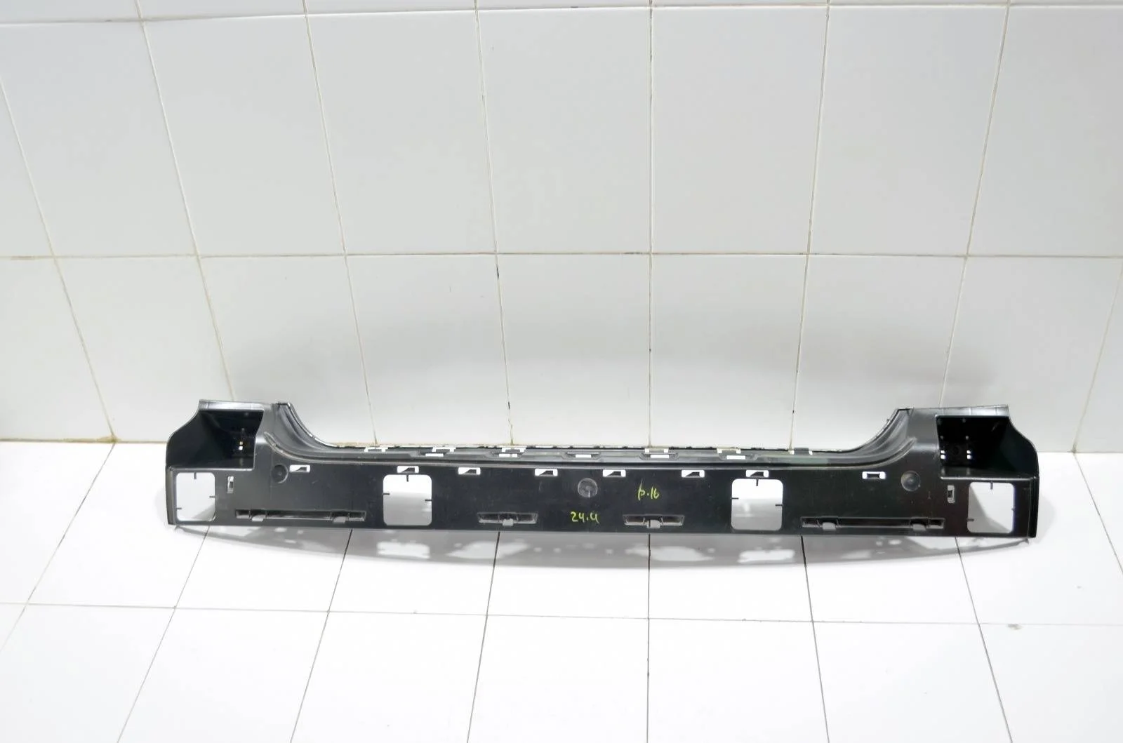 Усилитель бампера MERCEDES-BENZ R-class 2006+ A2518800052 W251, задний