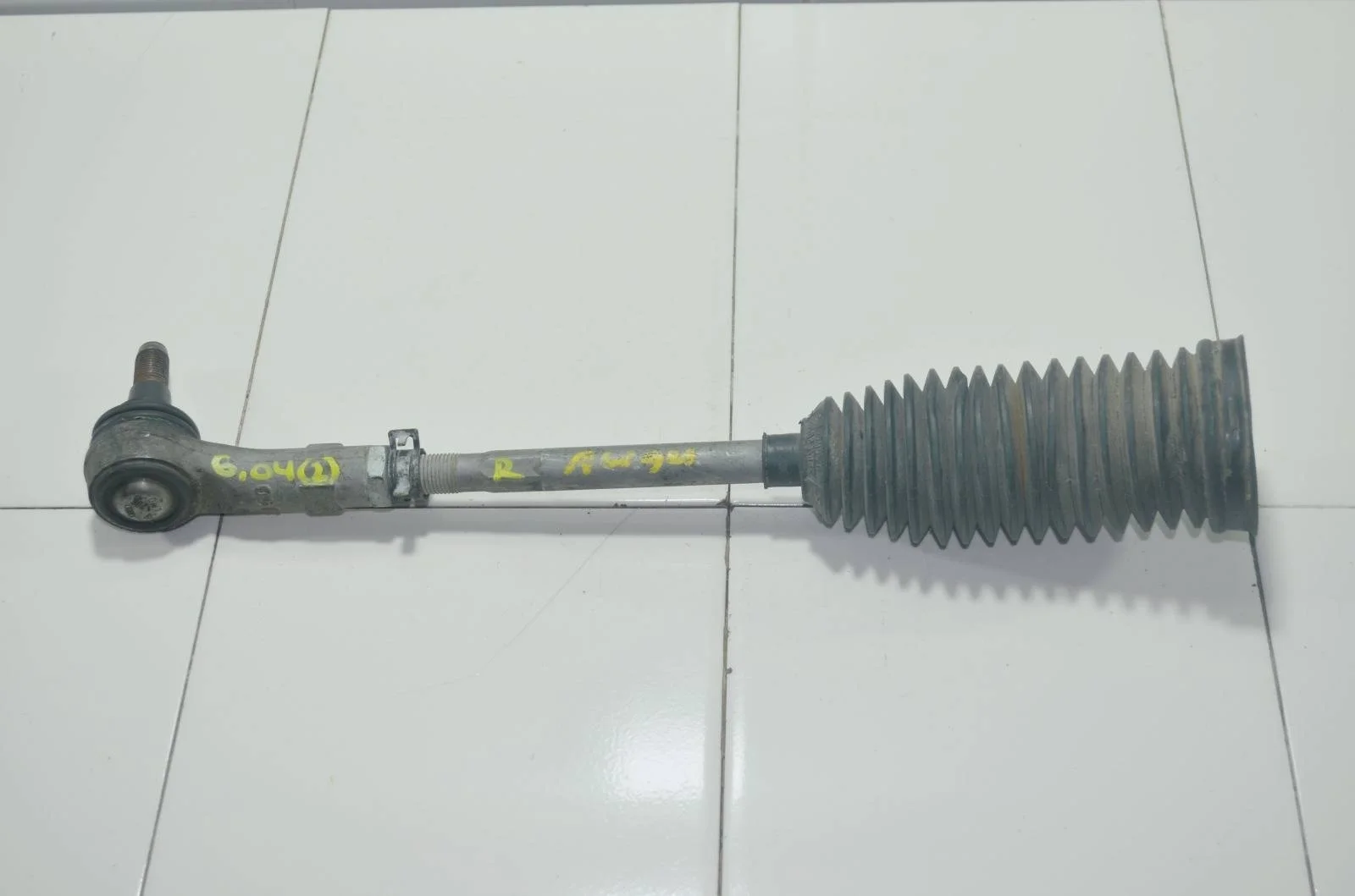 Тяга рулевая с наконечником AUDI Q7 7L0422804D 4LB, правая