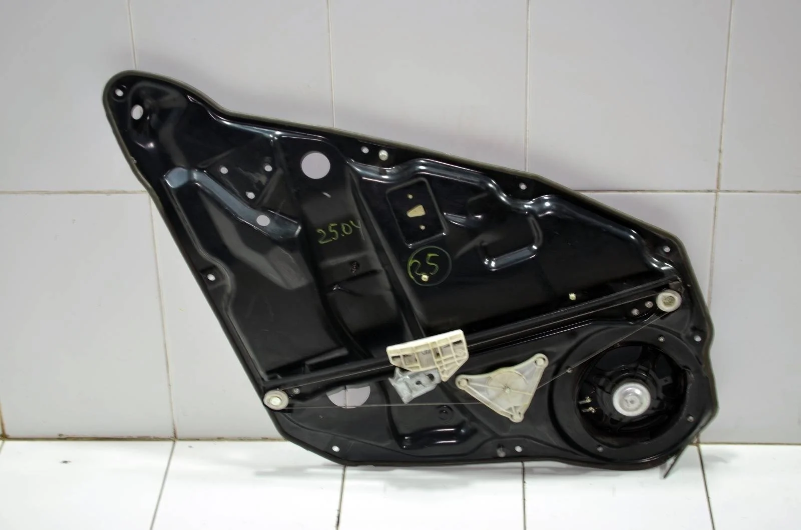 Стеклоподъемник MERCEDES-BENZ M-Class 2010 A1647300379 W164, задний левый