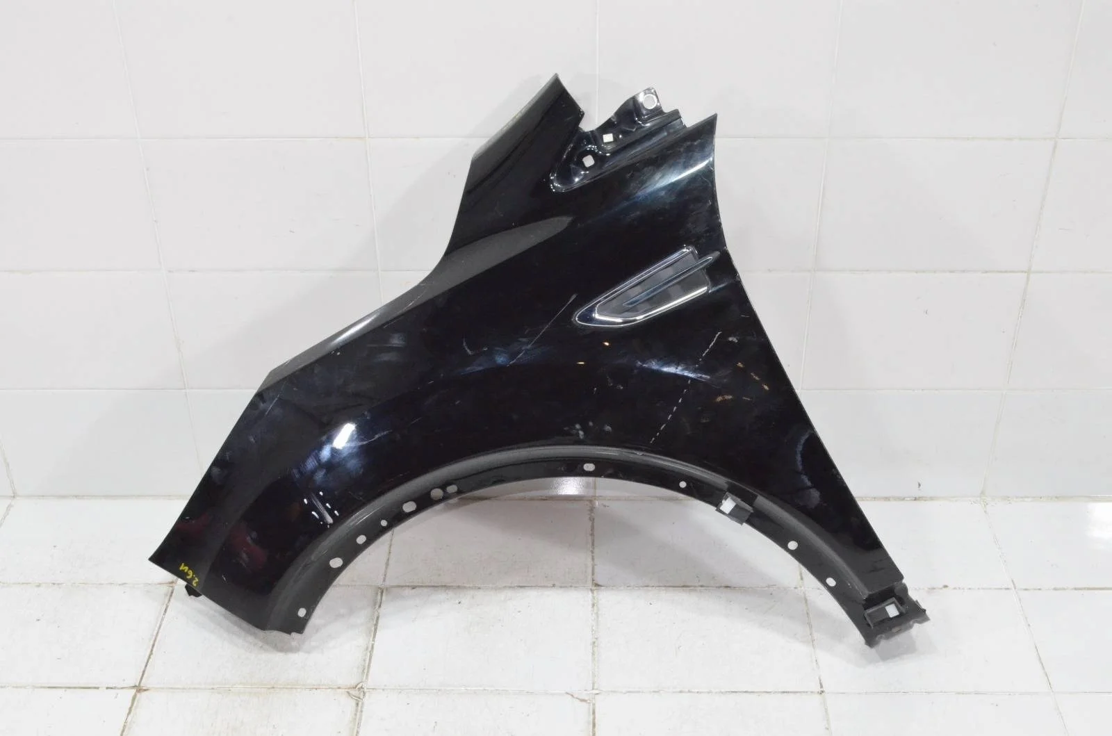 Крыло Ford Kuga 2016+ 2344153 CBS, переднее левое