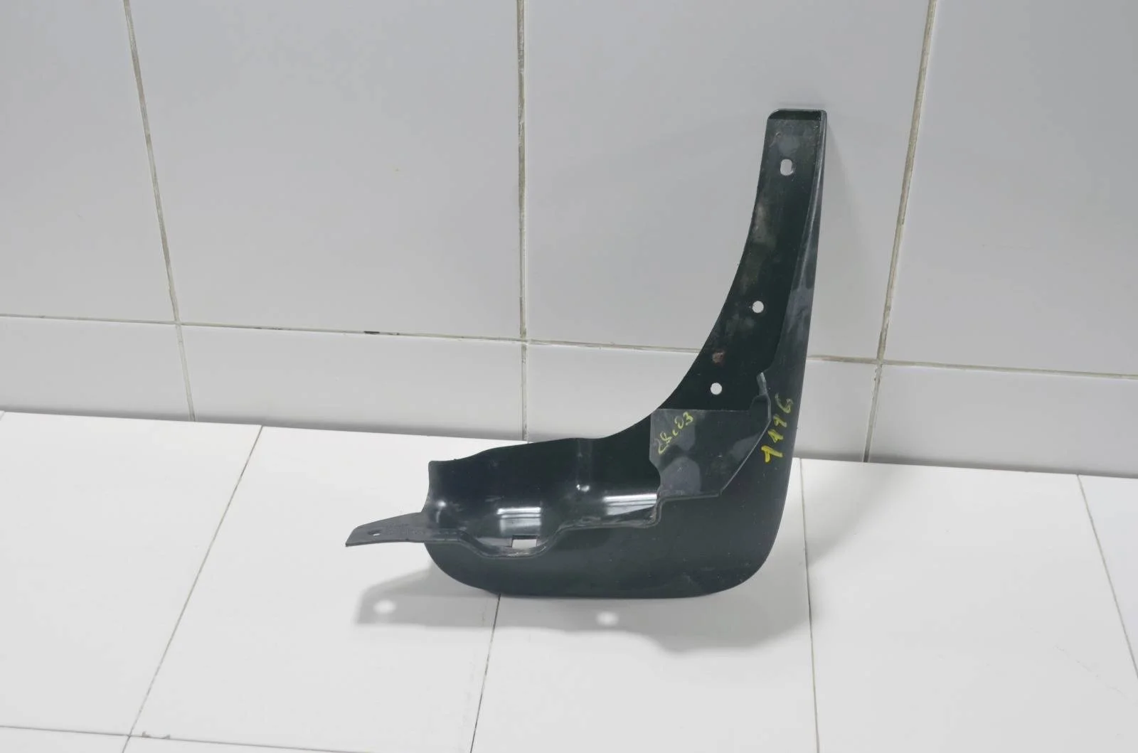 Брызговик NISSAN MURANO 638541AA0A Z51, передний правый