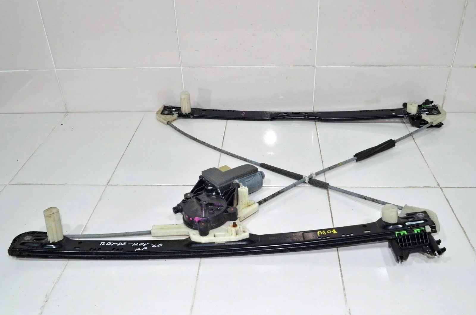 Стеклоподъемник Land Rover RANGE ROVER 2012+ LR078164 L405, передний левый