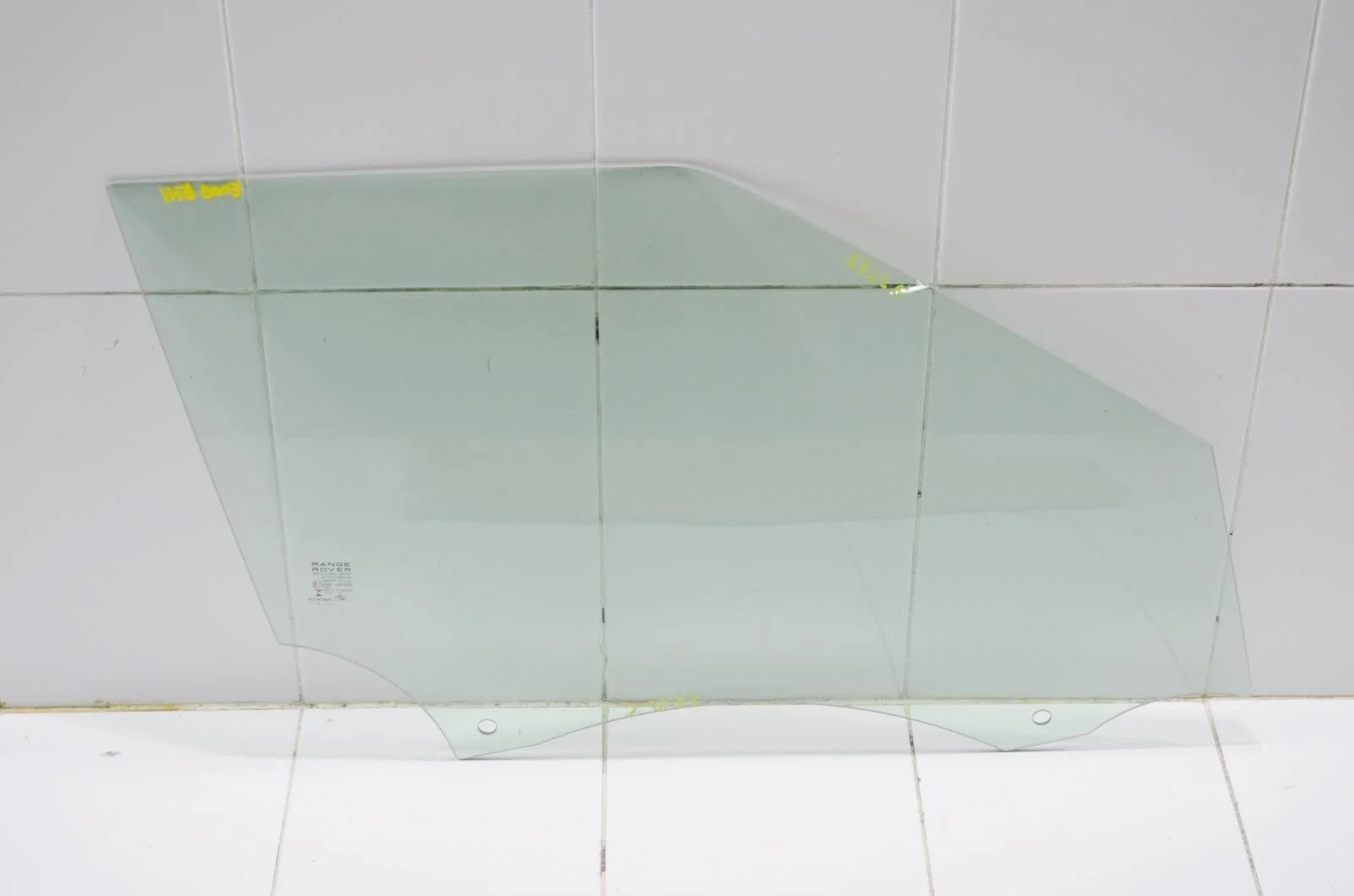 Стекло двери Land Rover RANGE ROVER EVOQUE 2013 LR026302 L538, переднее правое