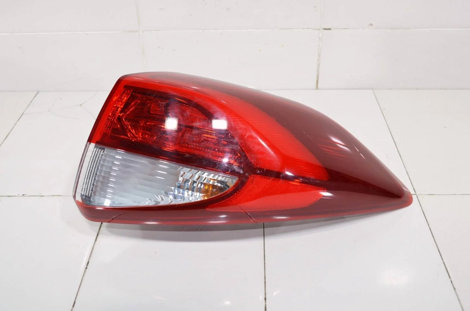 Фонарь Hyundai Tucson 2015+ 92402D7100 TL, правый