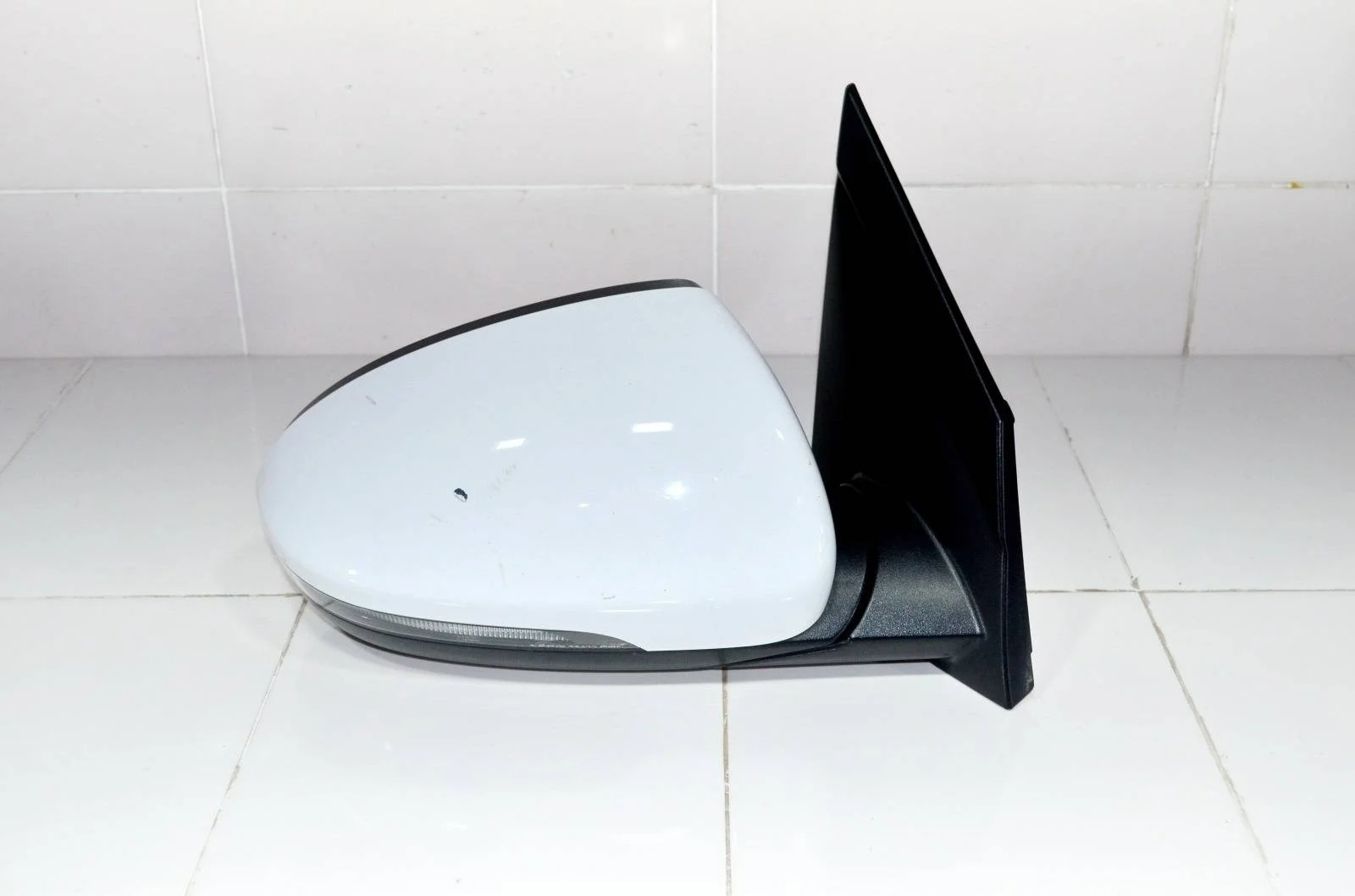 Зеркало Hyundai Tucson 2018+ 87620D7640 TL, правое