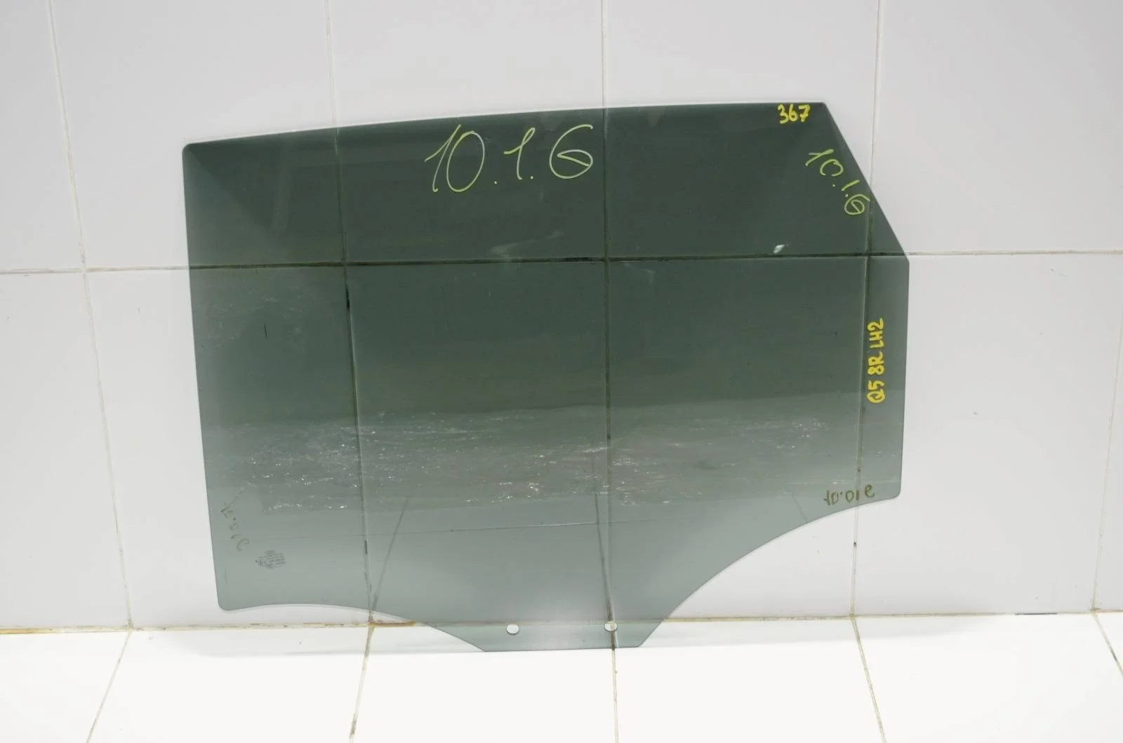 Стекло двери AUDI Q5 2015 8R0845205G 8R, заднее левое