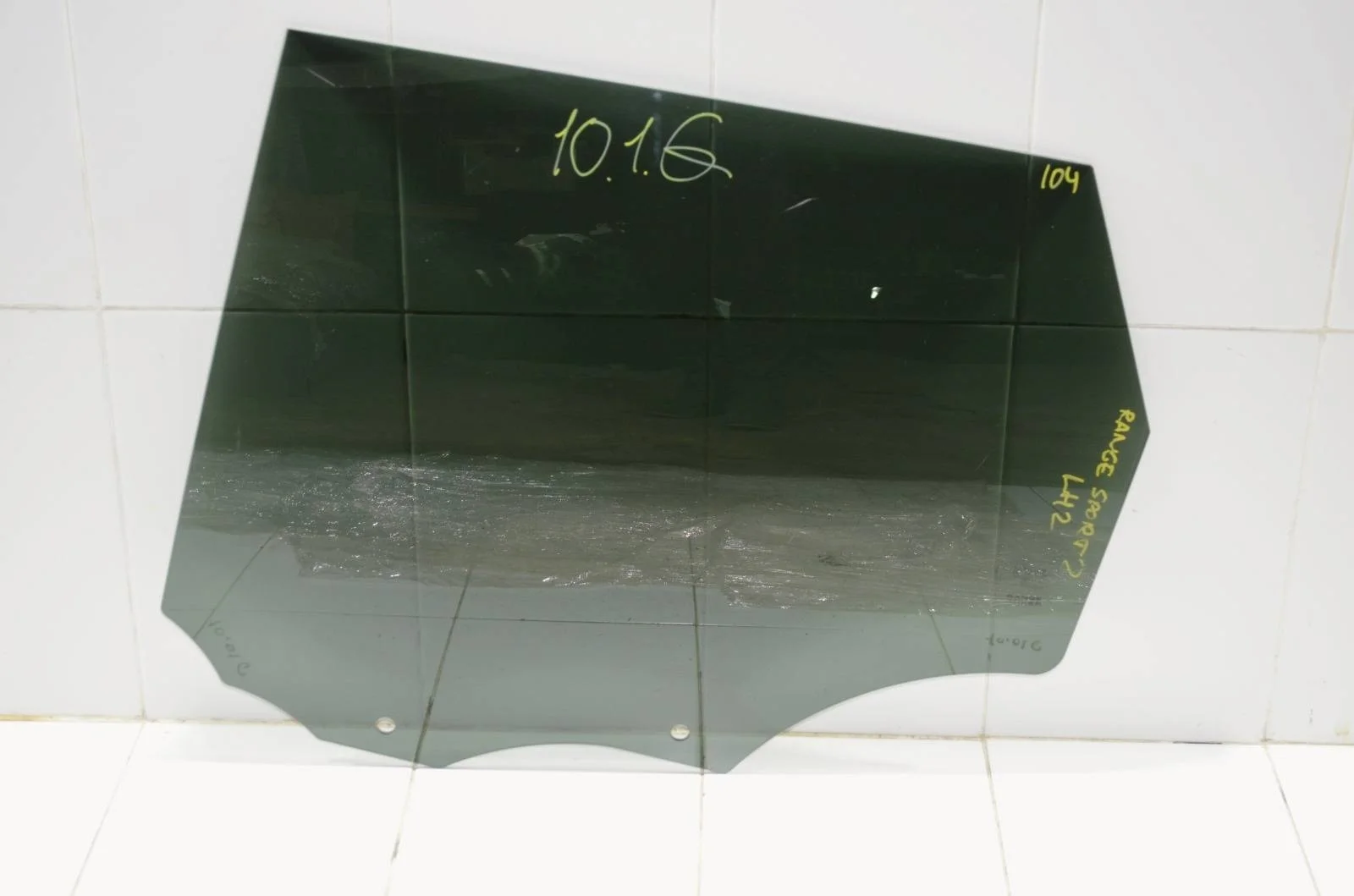 Стекло двери LAND ROVER RANGE ROVER SPORT 2014 LR043954 L494, заднее левое