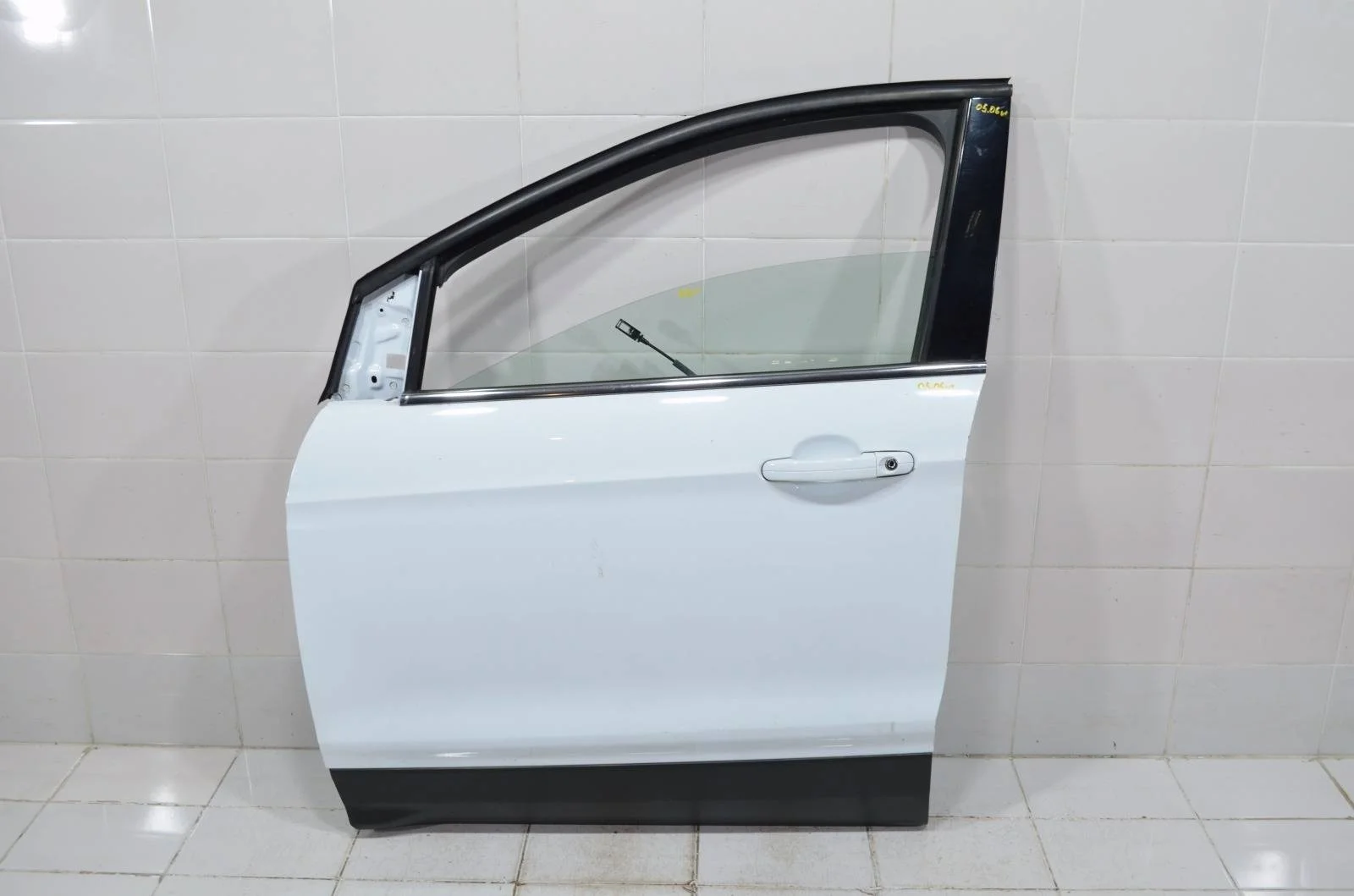 Дверь Ford Kuga 2012+ 2104320 CBS, передняя левая