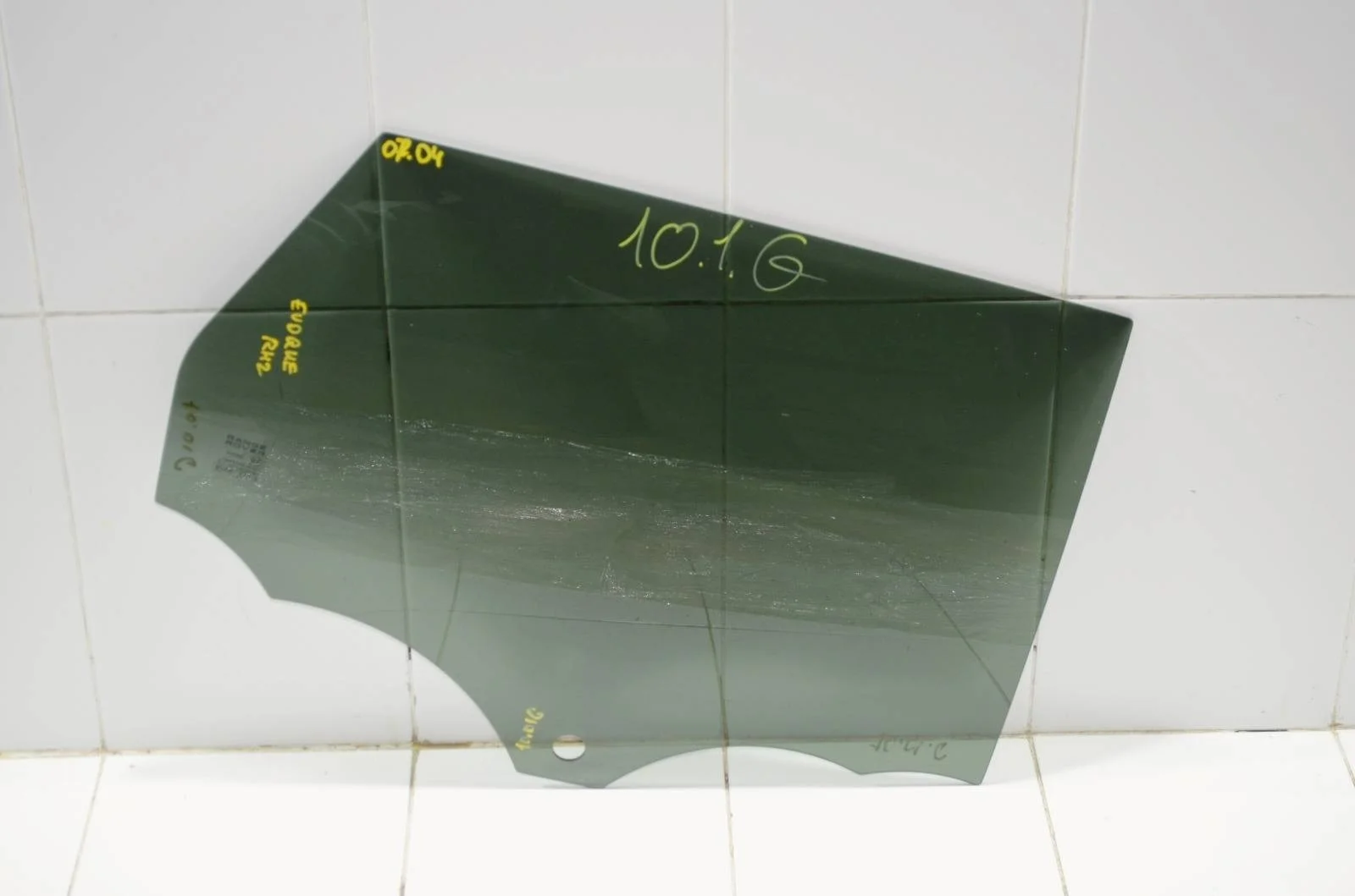 Стекло двери Land Rover RANGE ROVER EVOQUE 2013 LR026714 L538, заднее правое