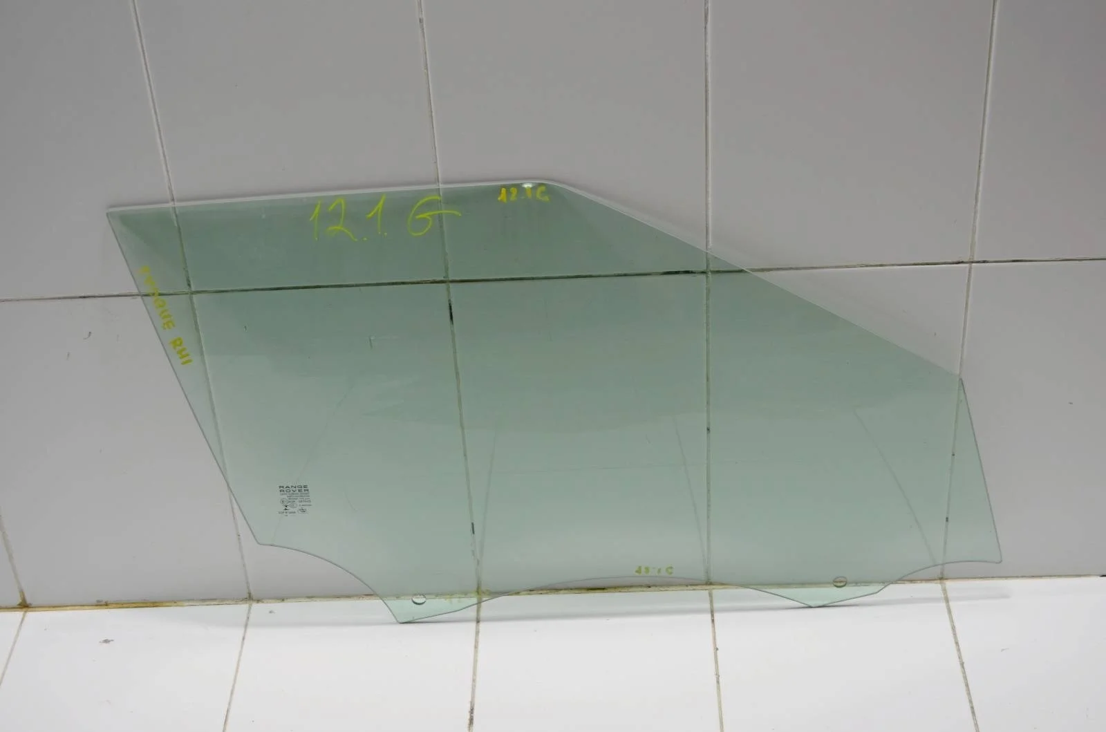 Стекло двери Land Rover RANGE ROVER EVOQUE 2013 LR026302 L538, переднее правое