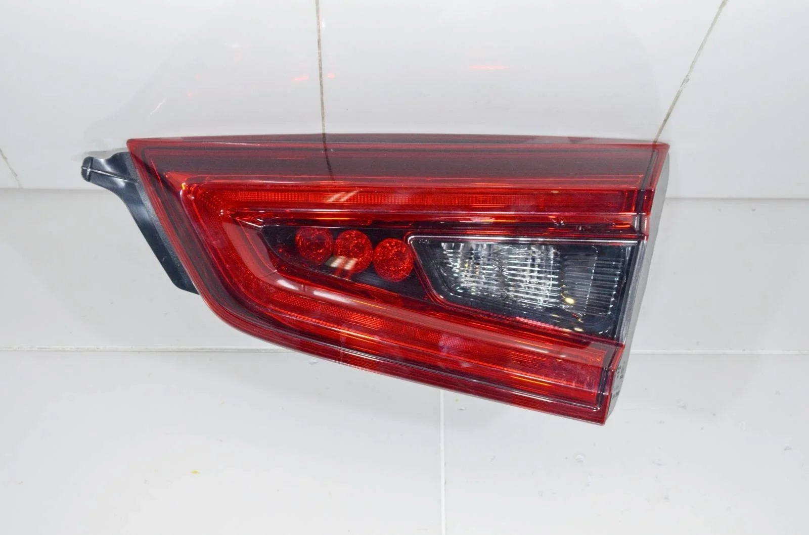 Фонарь NISSAN QASHQAI 2017+ 26550HV05A J11, правый