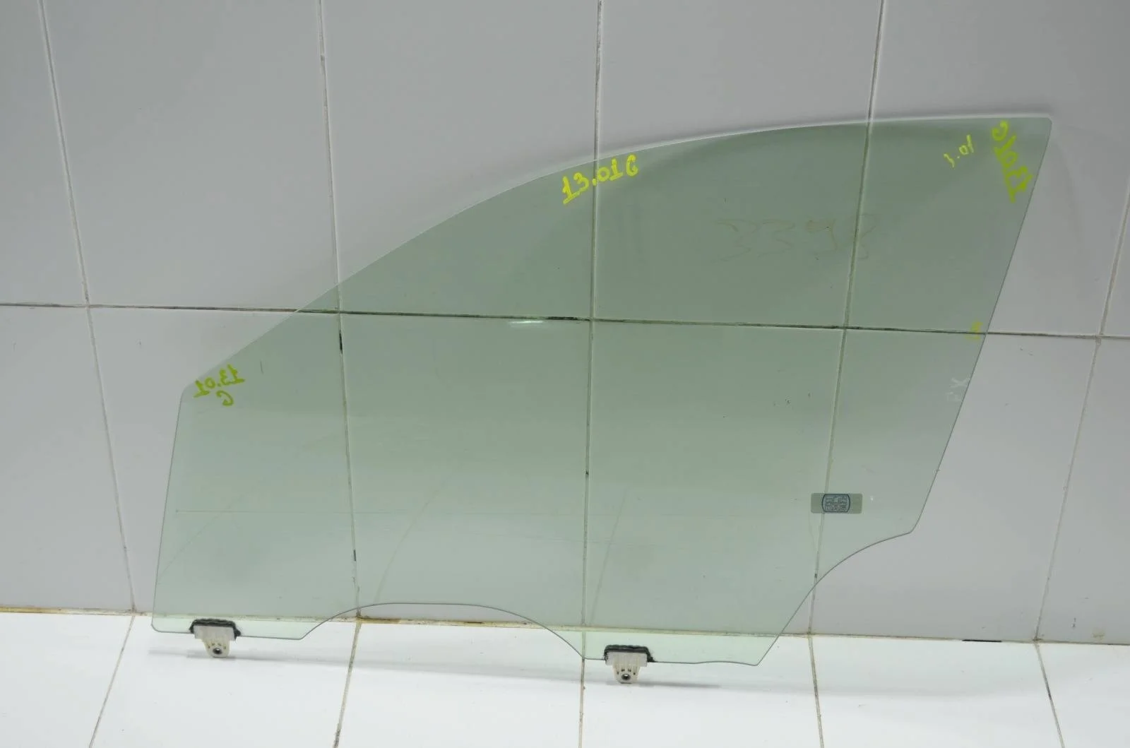Стекло двери INFINITI FX45 2003 80301CG000 S50, переднее левое