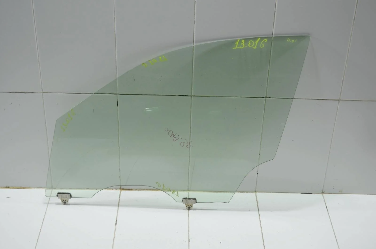 Стекло двери INFINITI FX35 2007 80301CG000 S50, переднее левое