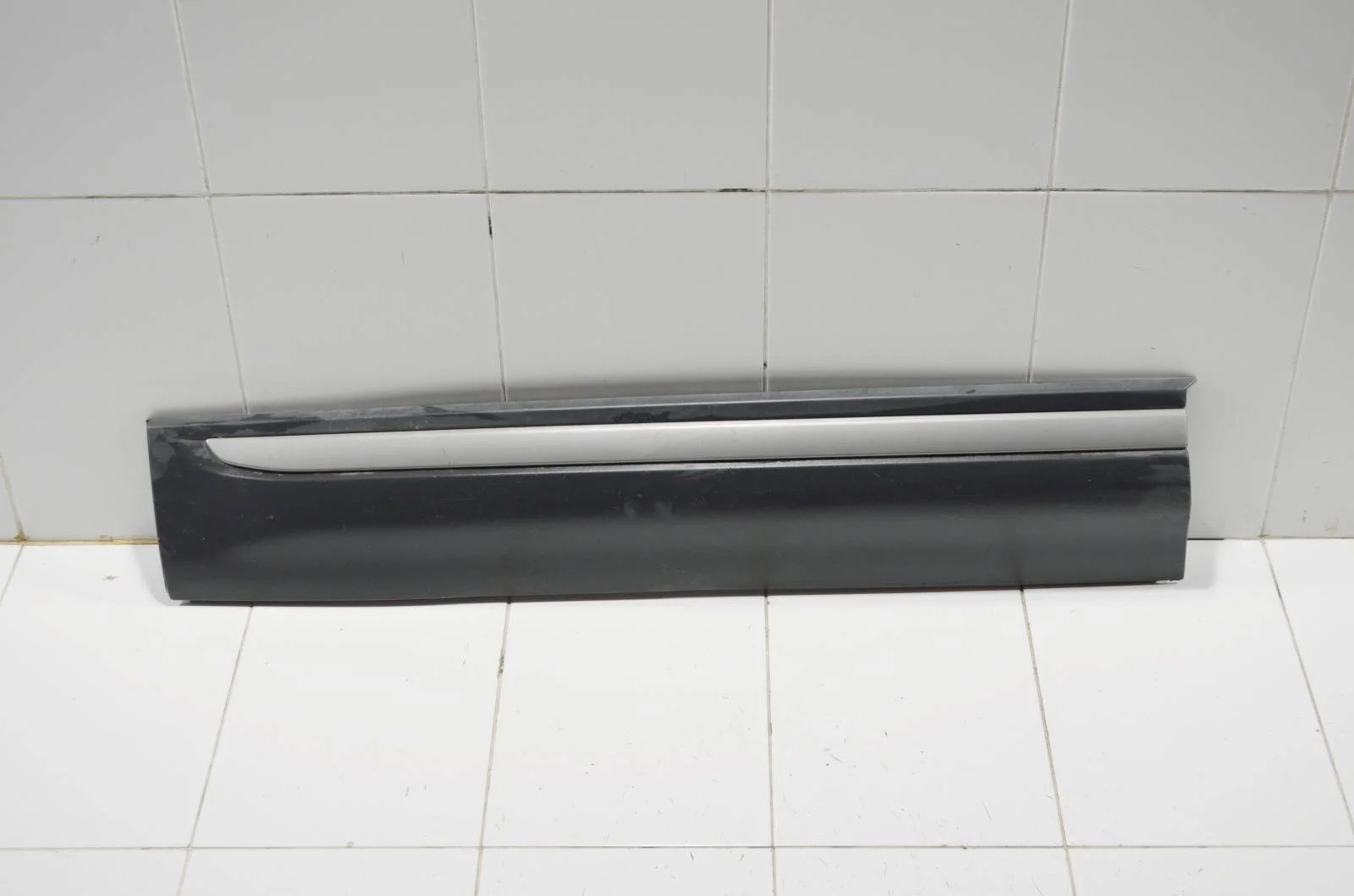 Накладка двери Land Rover RANGE ROVER EVOQUE 2011+ LR074948 L538, передняя левая