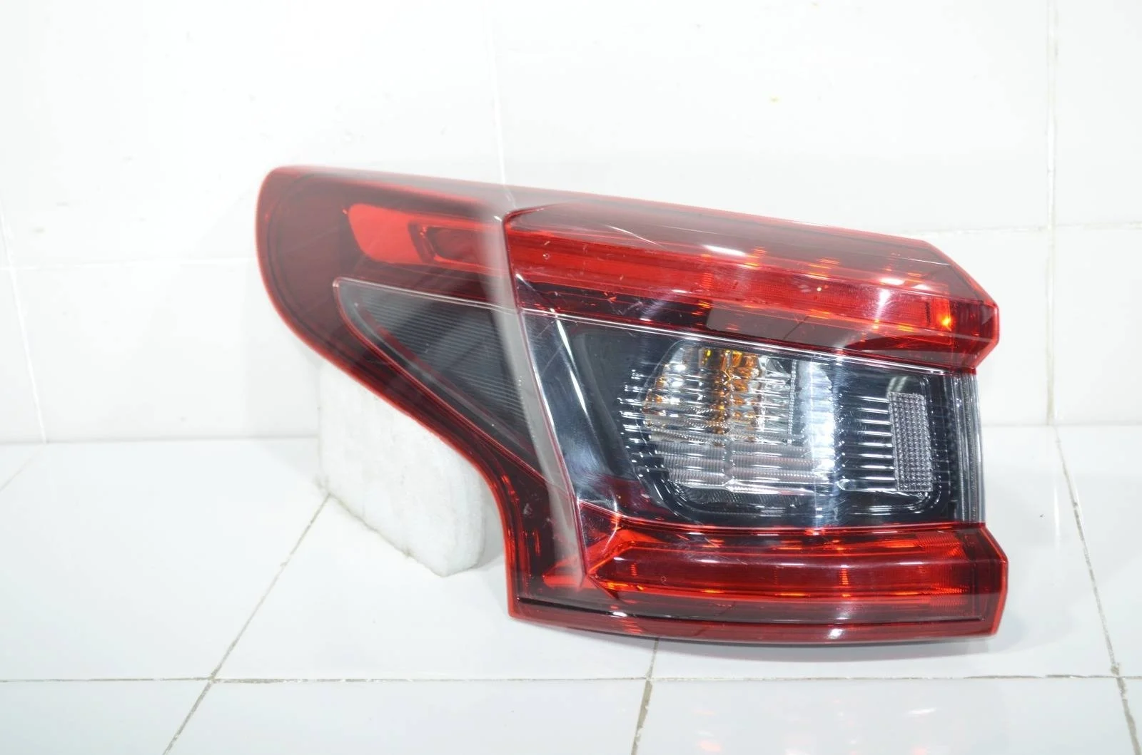 Фонарь NISSAN QASHQAI 2017+ 26555HV00A J11, левый