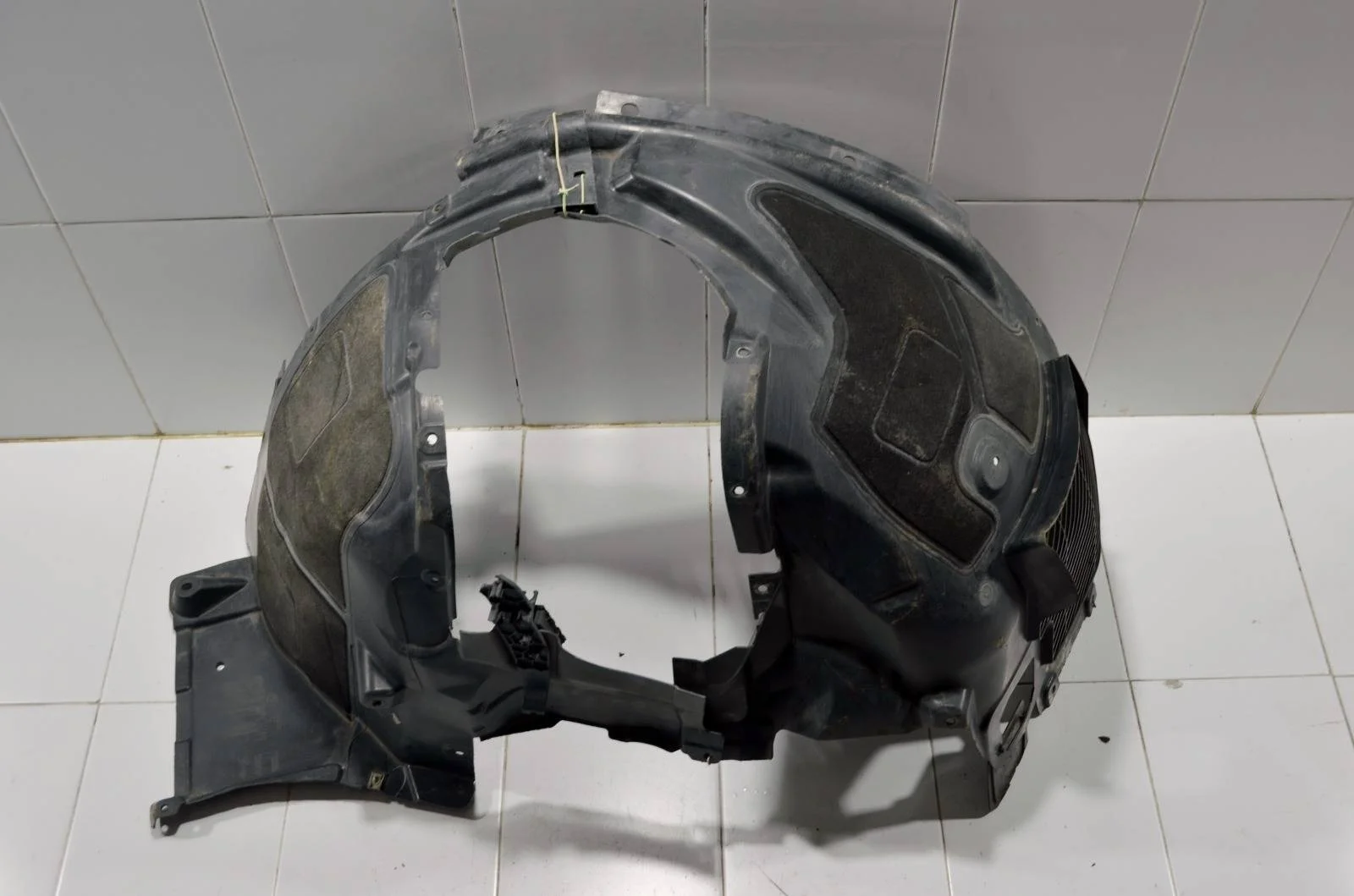 Подкрылок BMW X5 51717291197 F15, передний левый