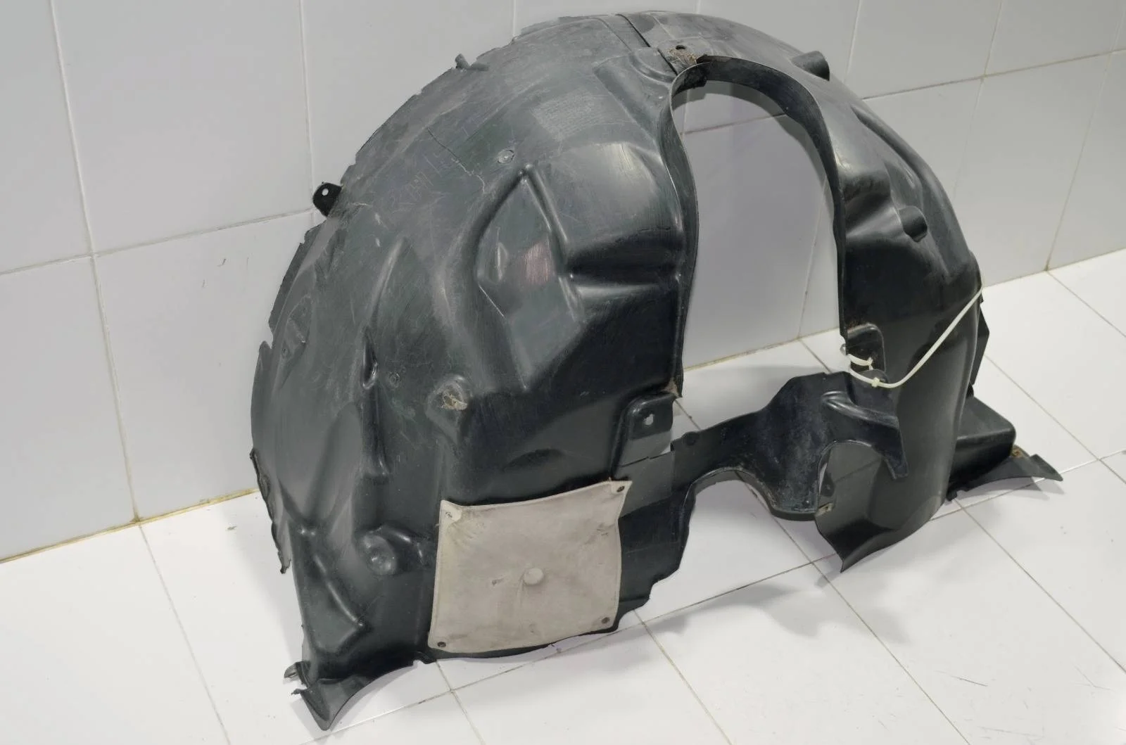 Подкрылок Land Rover RANGE ROVER EVOQUE LR027394 L538, передний правый