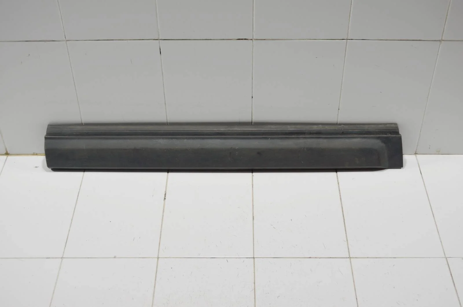 Накладка двери LAND ROVER DISCOVERY 2006 DGP000133PCL L319, передняя левая