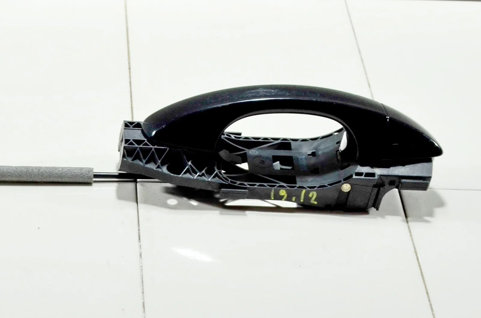 Ручка двери VOLKSWAGEN GOLF 5G0837206N 5G1, задняя правая