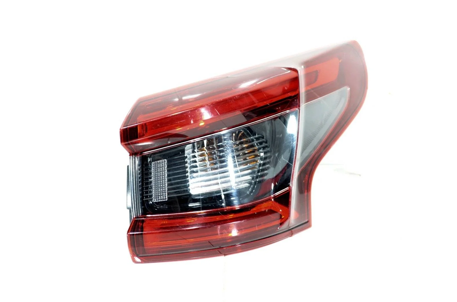 Фонарь NISSAN QASHQAI 2017+ 26550HV00A J11, правый