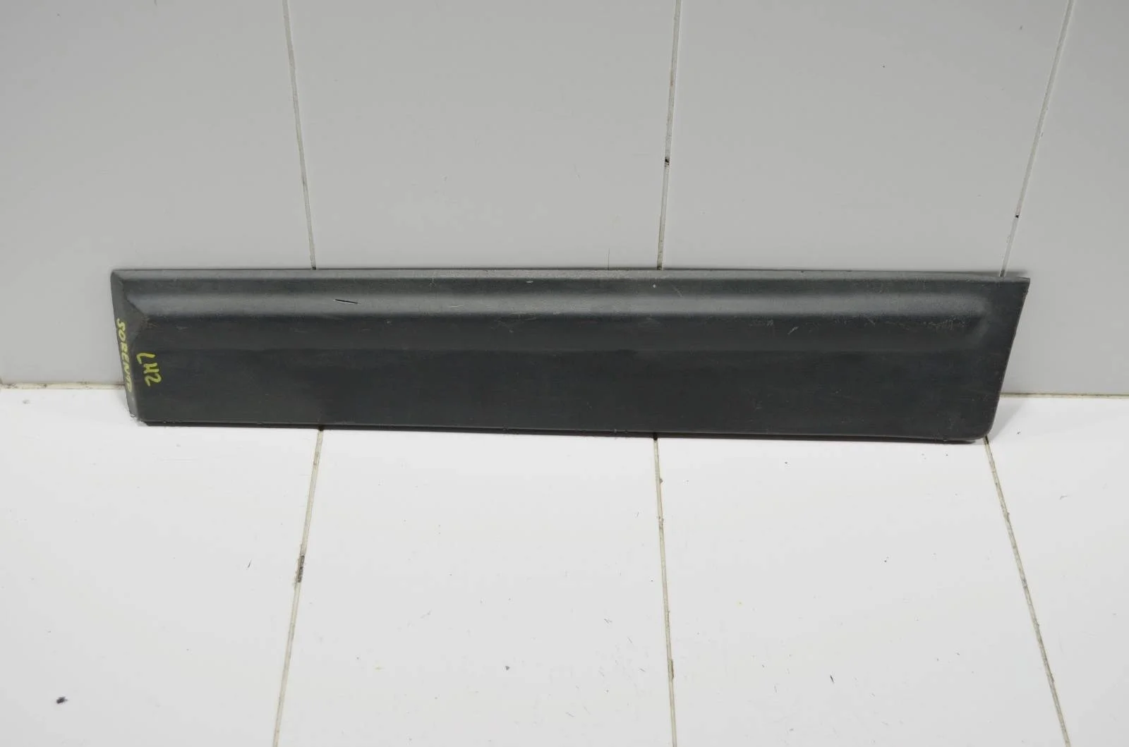 Молдинг двери KIA SORENTO 2013 877312P000 XM, задний левый