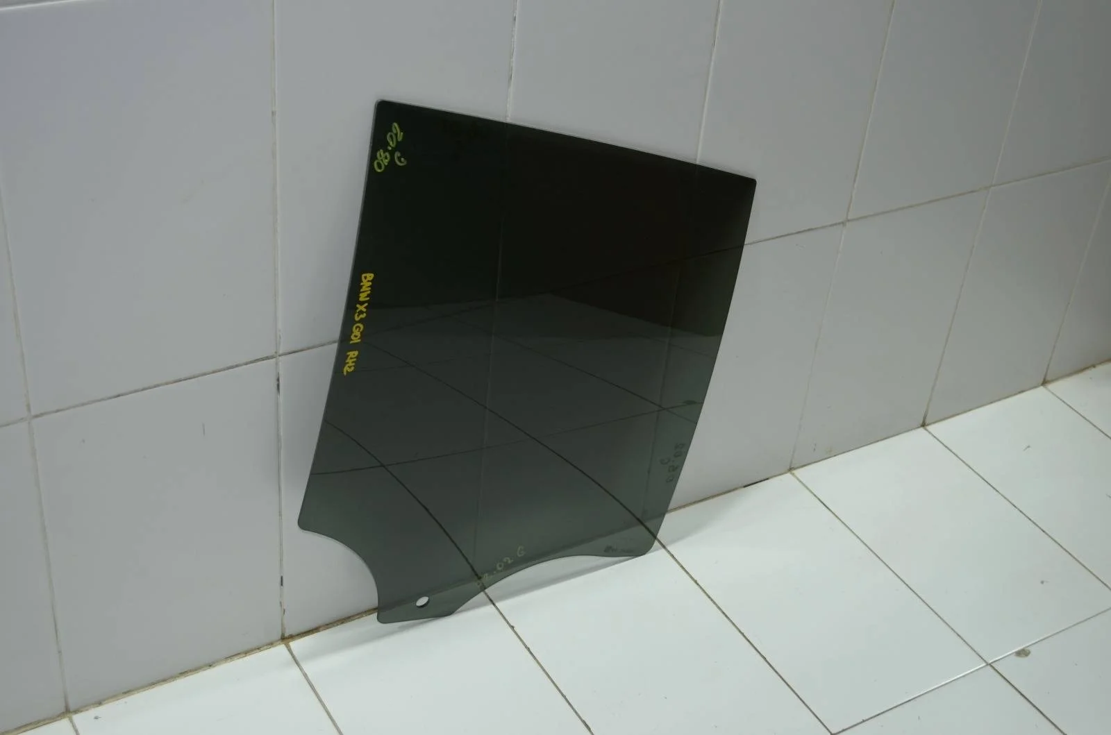 Стекло двери BMW X3 2017-2021 51357416972 G01, заднее правое